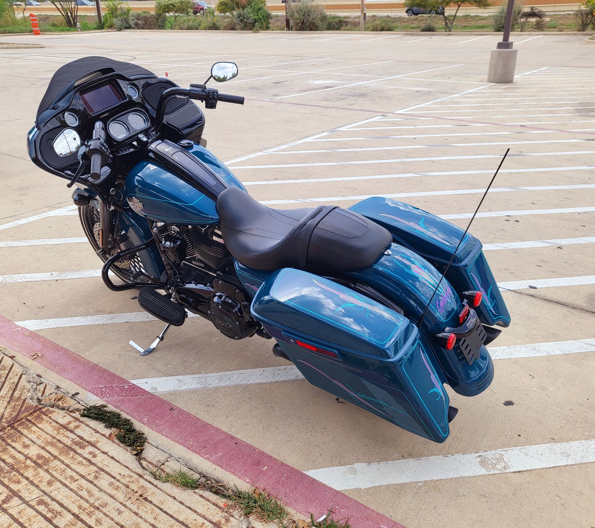 2021 Harley-Davidson Road Glide® Special in San Antonio, Texas - Photo 5
