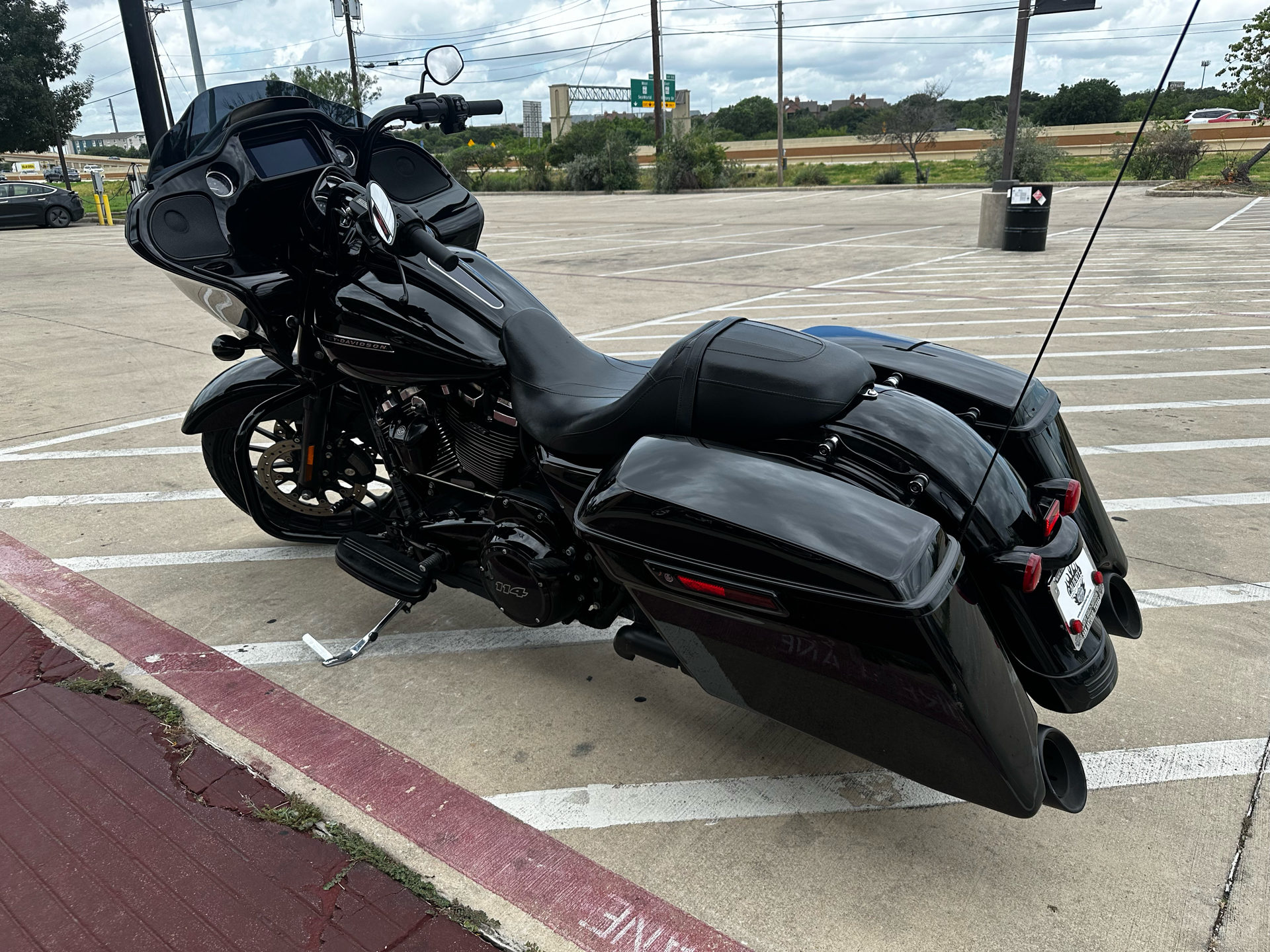 2019 Harley-Davidson Road Glide® Special in San Antonio, Texas - Photo 6