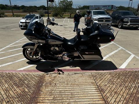 2019 Harley-Davidson Road Glide® Ultra in San Antonio, Texas - Photo 5