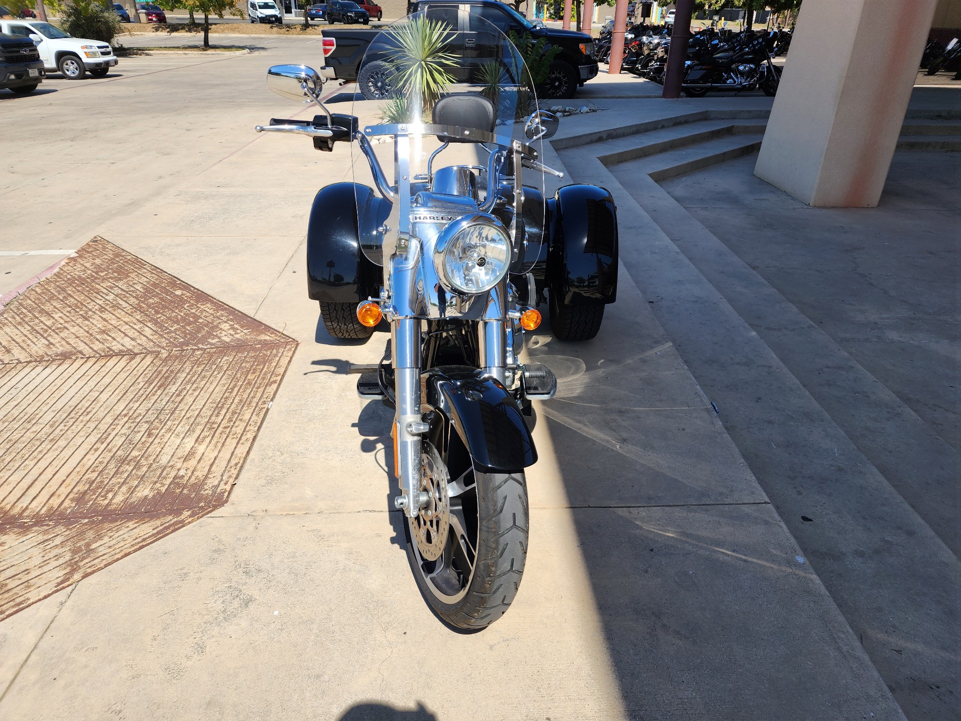 2019 Harley-Davidson Freewheeler® in San Antonio, Texas - Photo 3