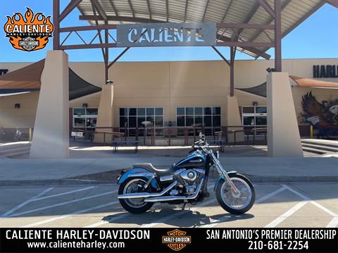 2011 Harley-Davidson Dyna® Super Glide® Custom in San Antonio, Texas - Photo 1
