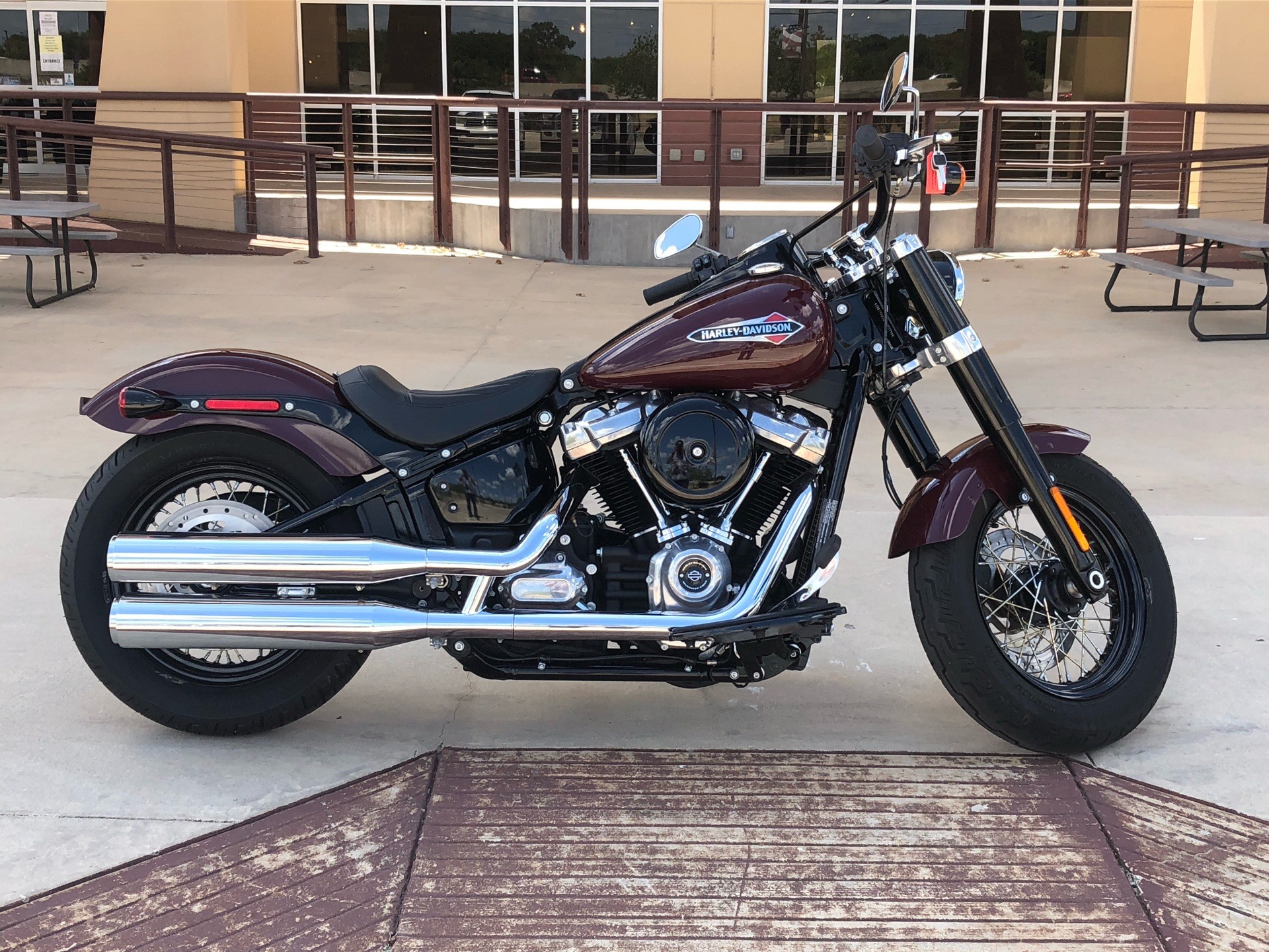 Certified Pre Owned 2020 Harley Davidson Softail Slim Motorcycles In San Antonio Tx 021195 Billiard Burgundy