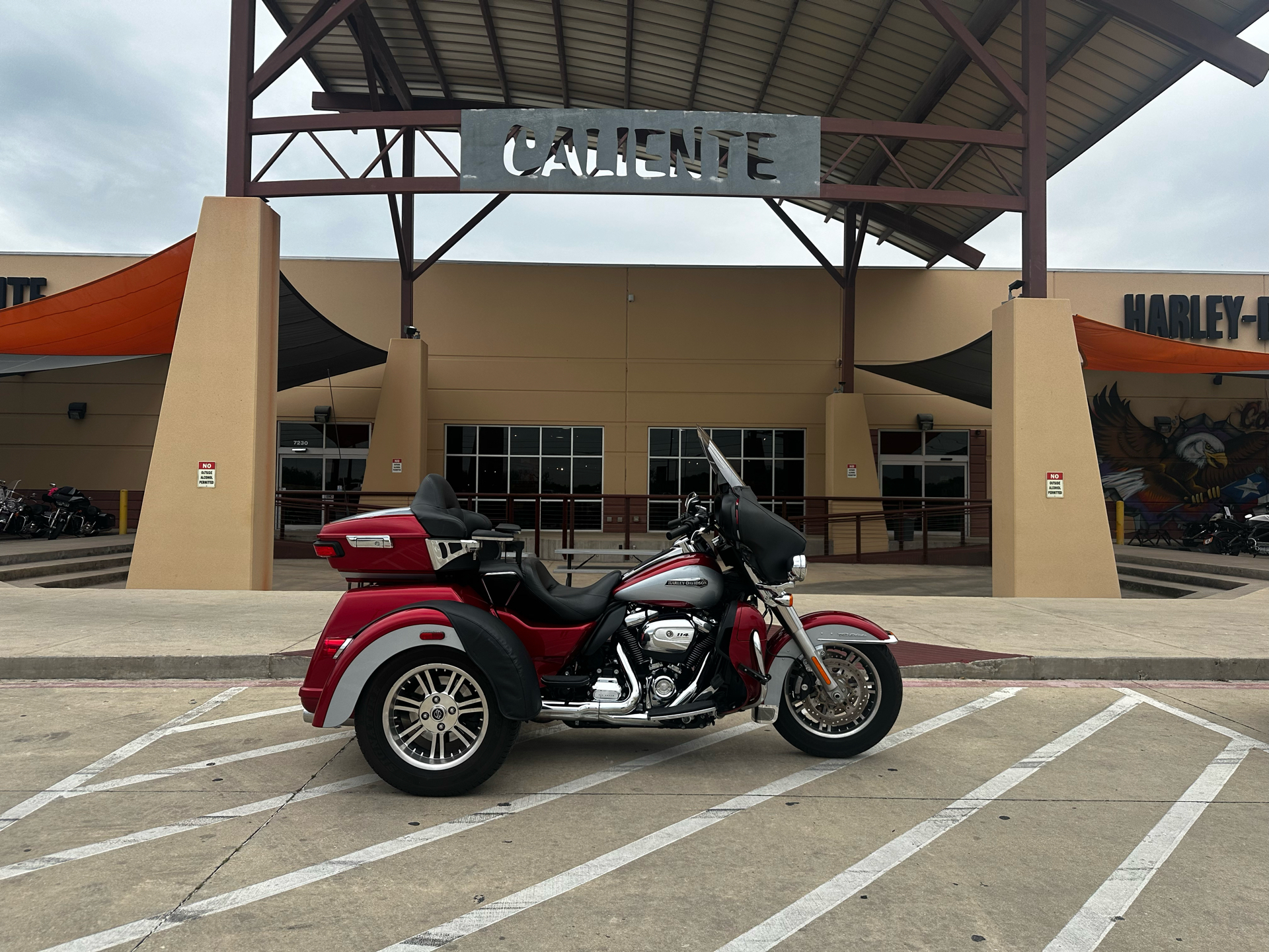 2019 Harley-Davidson Tri Glide® Ultra in San Antonio, Texas - Photo 1