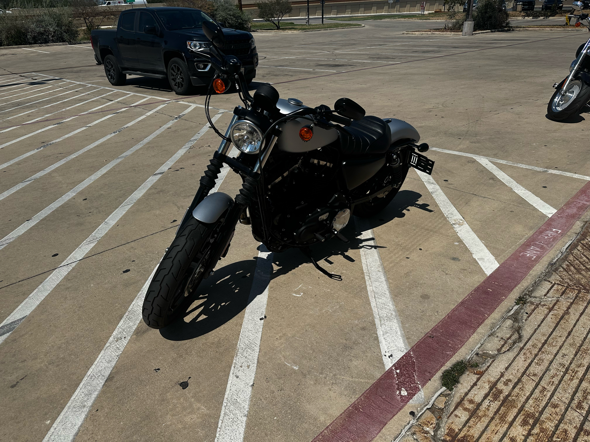 2020 Harley-Davidson Iron 883™ in San Antonio, Texas - Photo 4