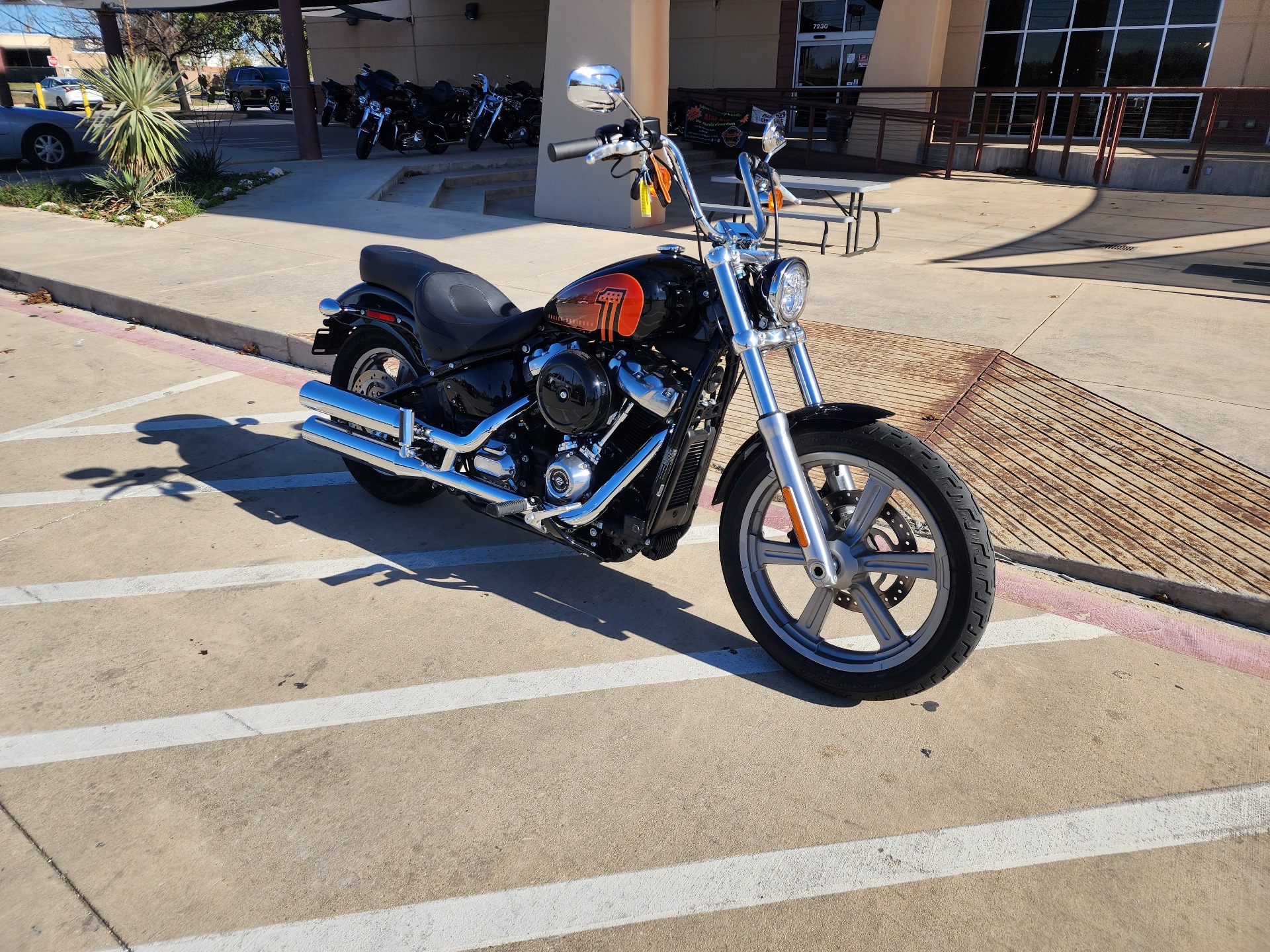 2022 Harley-Davidson Softail® Standard in San Antonio, Texas - Photo 2