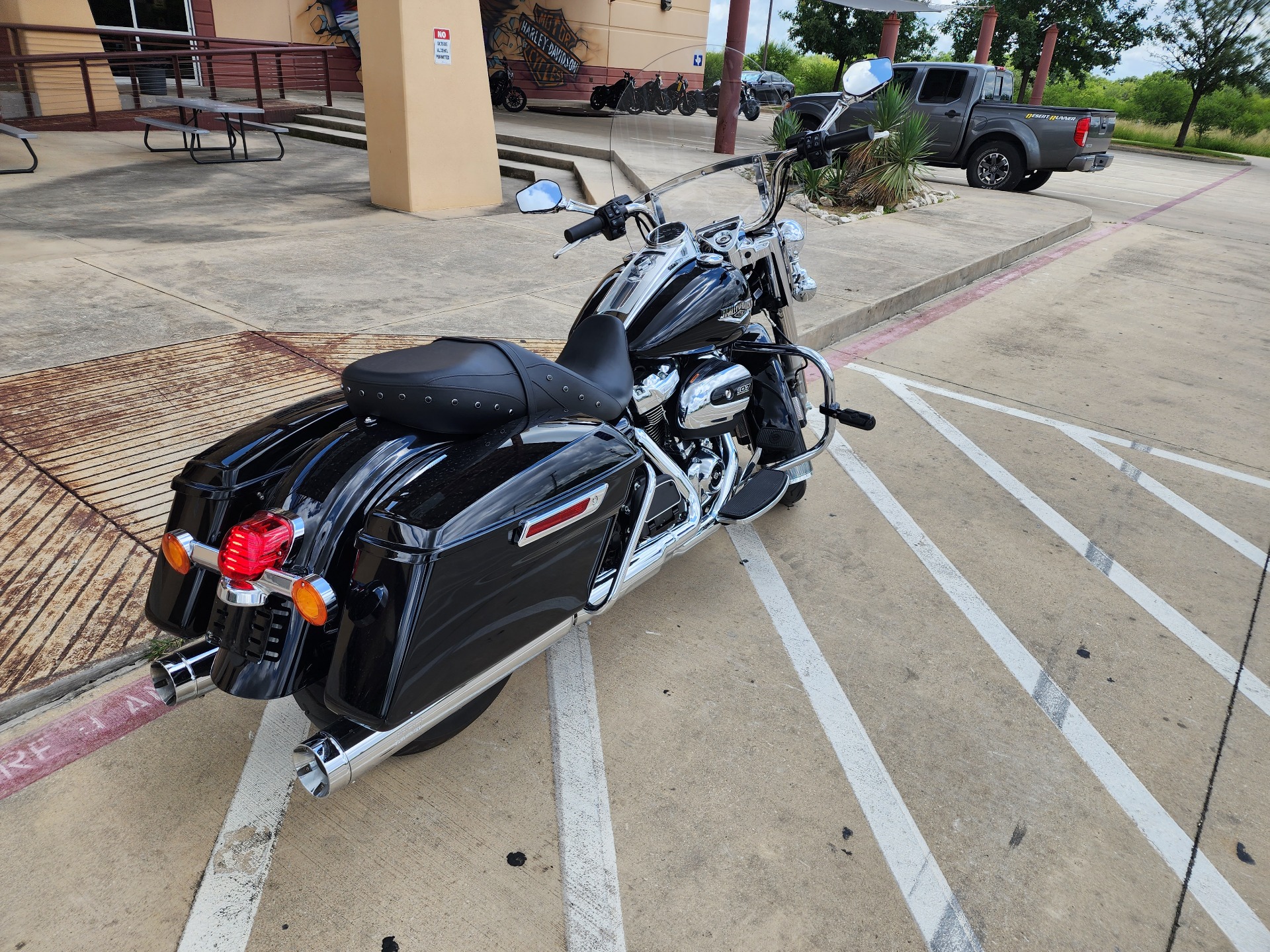 2018 Harley-Davidson Road King® in San Antonio, Texas - Photo 8