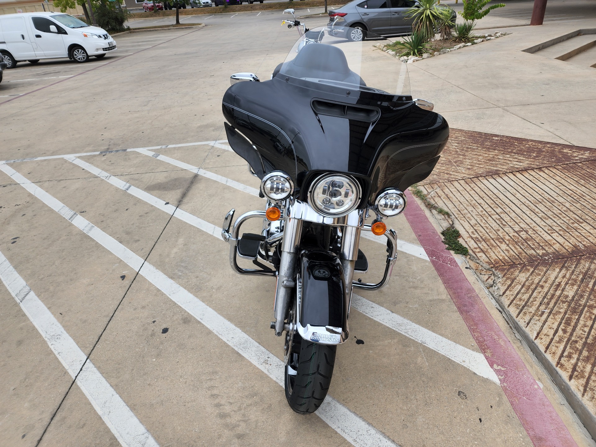 2017 Harley-Davidson Electra Glide® Ultra Classic® in San Antonio, Texas - Photo 3