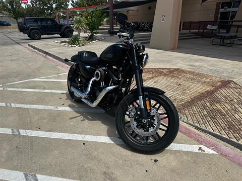 2016 Harley-Davidson Roadster™ in San Antonio, Texas - Photo 2