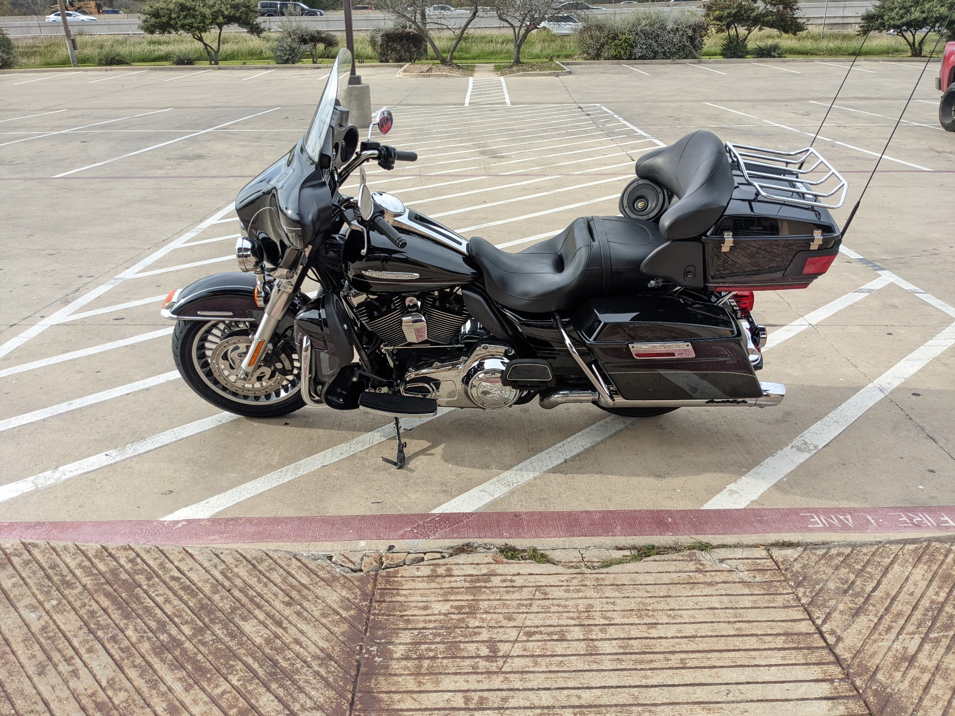 2013 Harley-Davidson Electra Glide® Ultra Limited in San Antonio, Texas - Photo 5