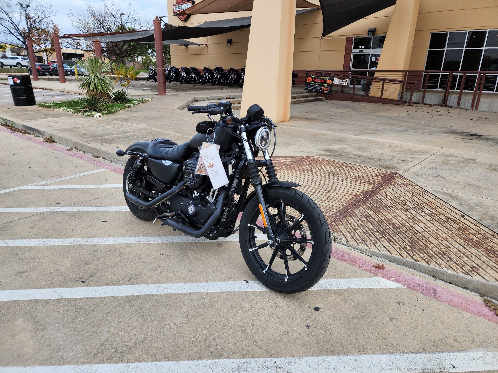 2021 Harley-Davidson Iron 883™ in San Antonio, Texas - Photo 2