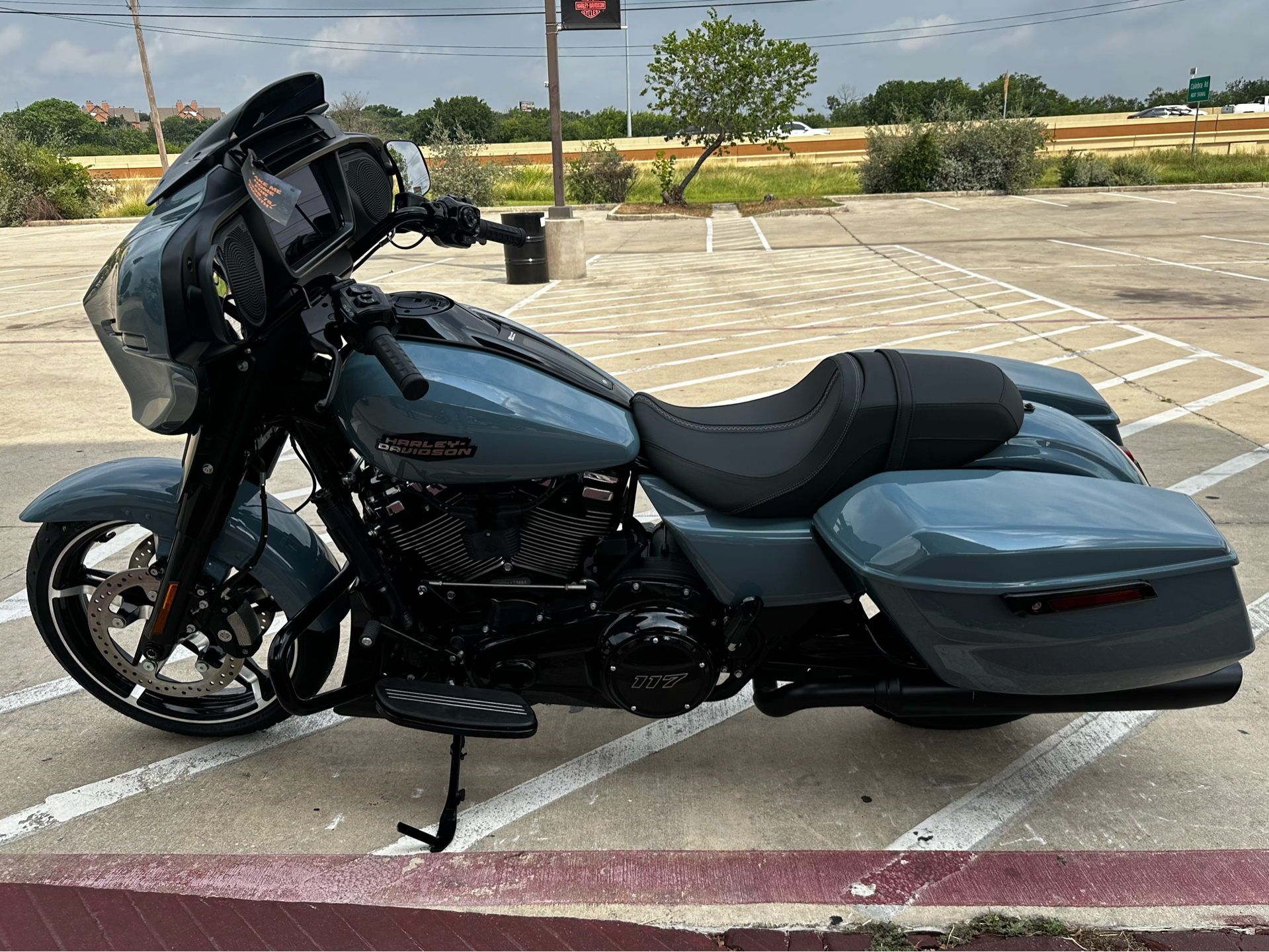 2024 Harley-Davidson Street Glide® in San Antonio, Texas - Photo 3