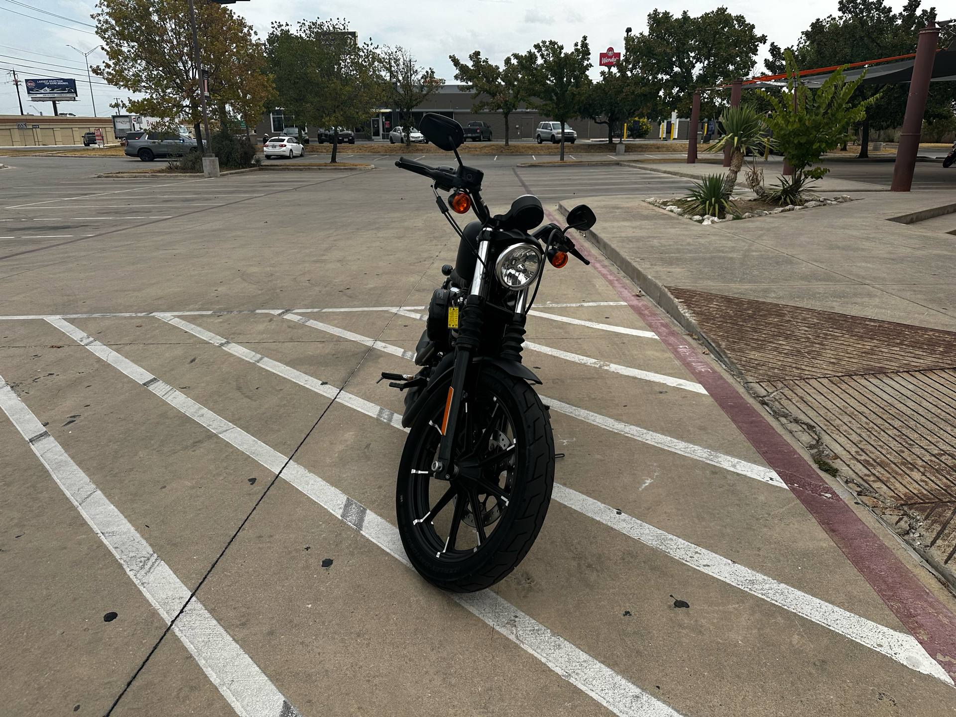 2018 Harley-Davidson Iron 883™ in San Antonio, Texas - Photo 3