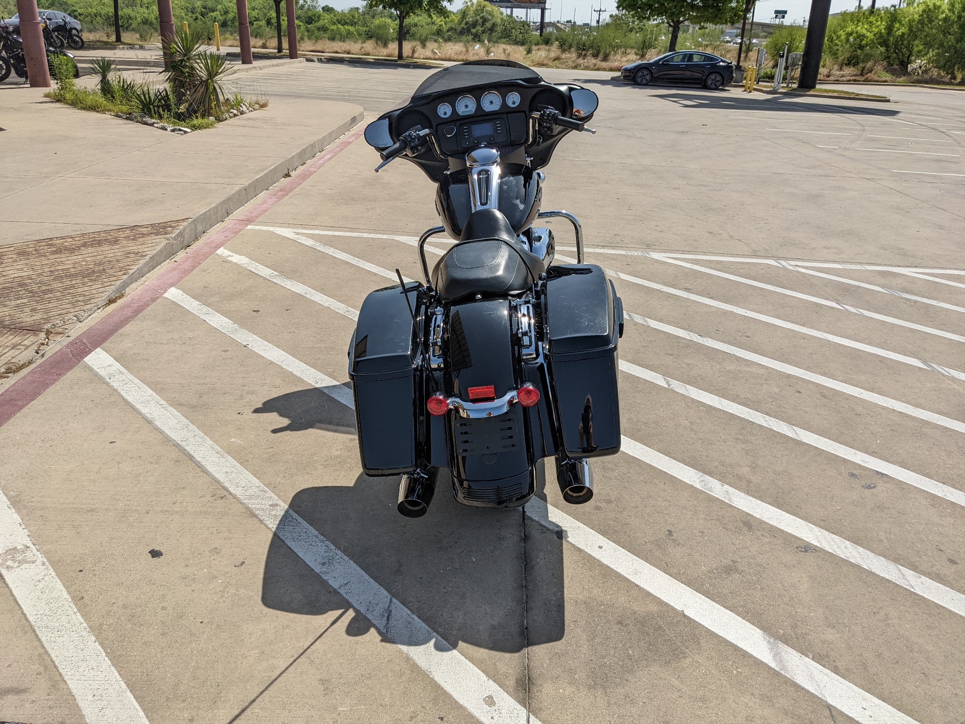 2019 Harley-Davidson Street Glide® in San Antonio, Texas - Photo 7