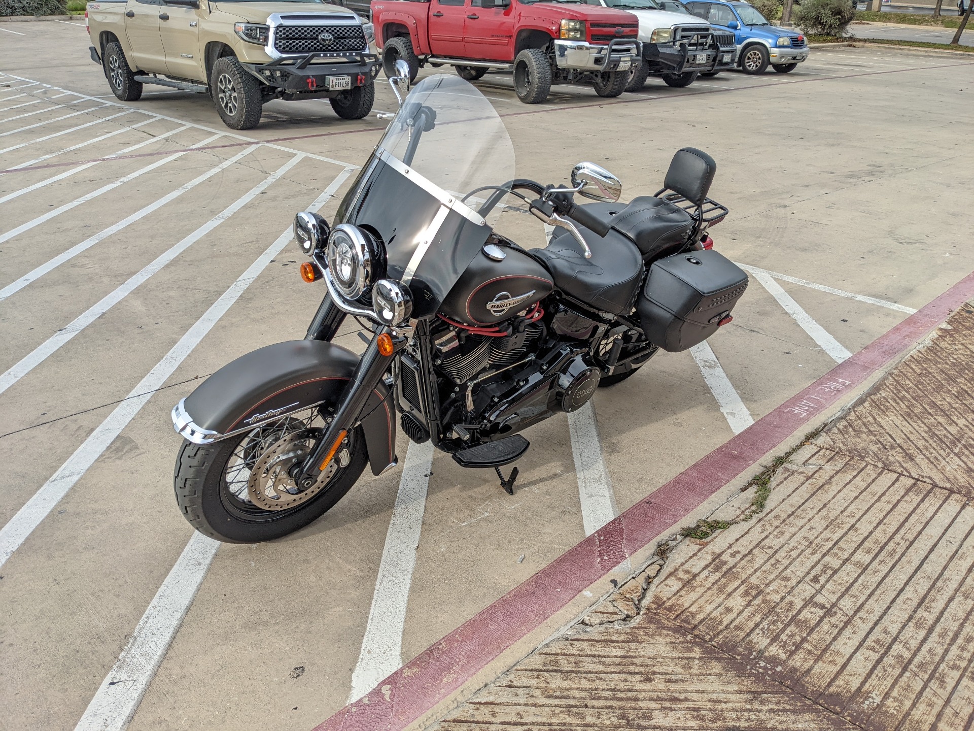 2018 Harley-Davidson Heritage Classic 114 in San Antonio, Texas - Photo 4