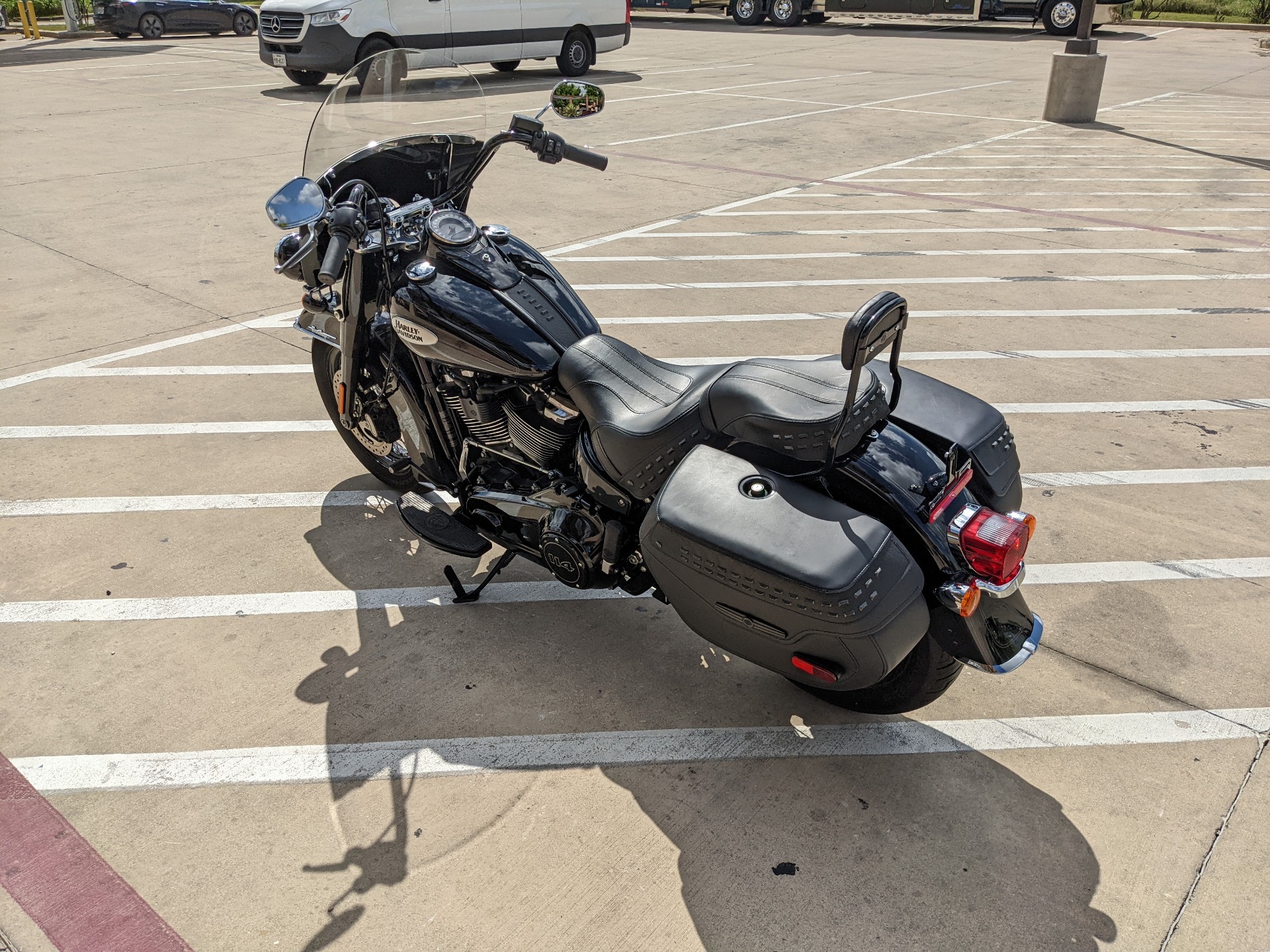 2021 Harley-Davidson Heritage Classic 114 in San Antonio, Texas - Photo 6