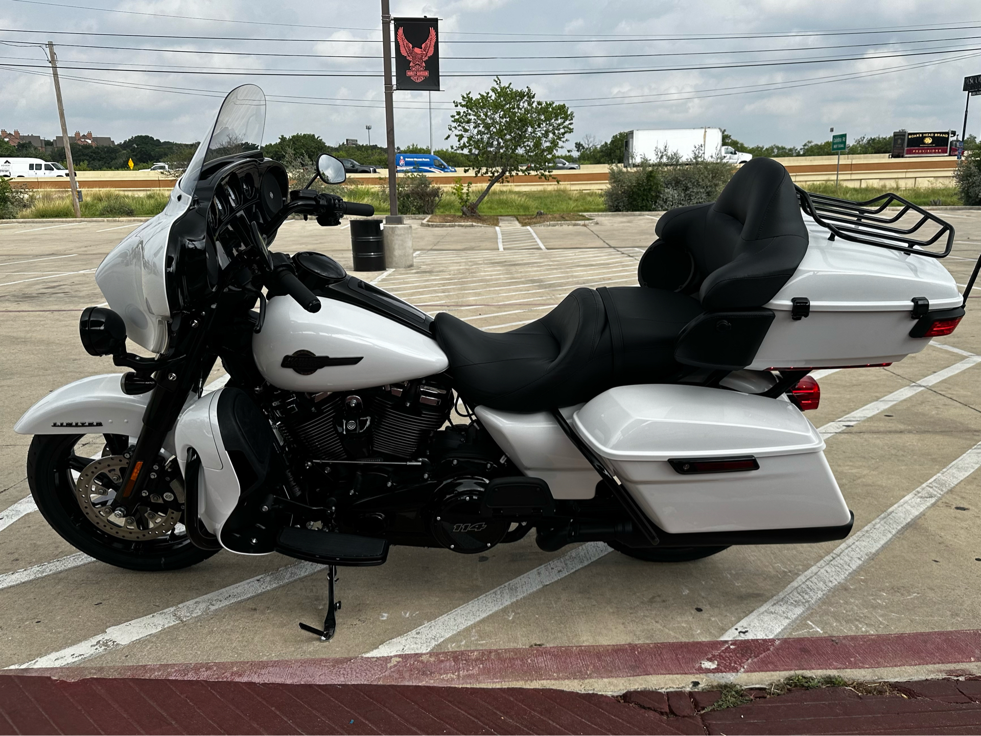 2024 Harley-Davidson Ultra Limited in San Antonio, Texas - Photo 3