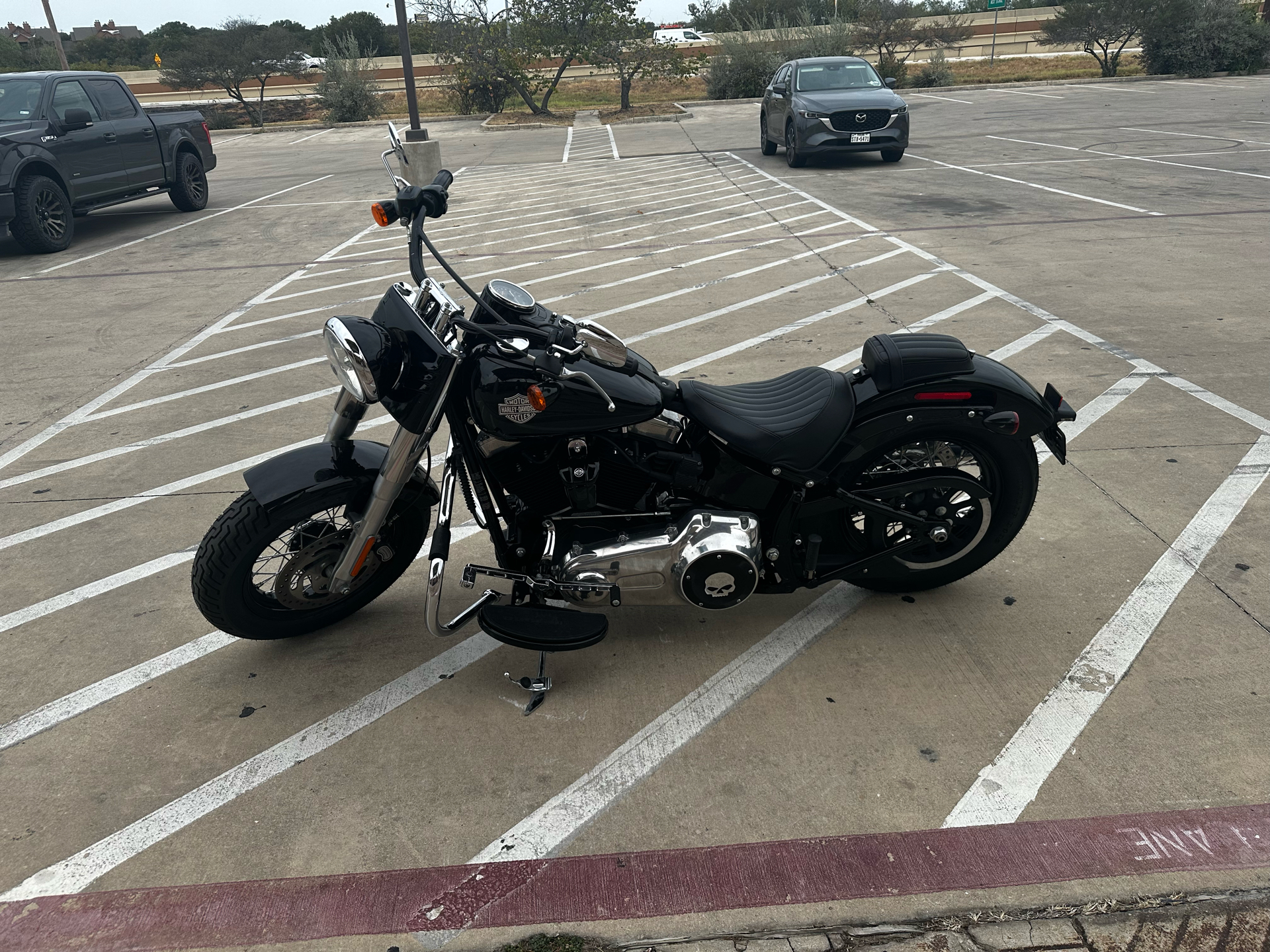 2016 Harley-Davidson Softail Slim® in San Antonio, Texas - Photo 5
