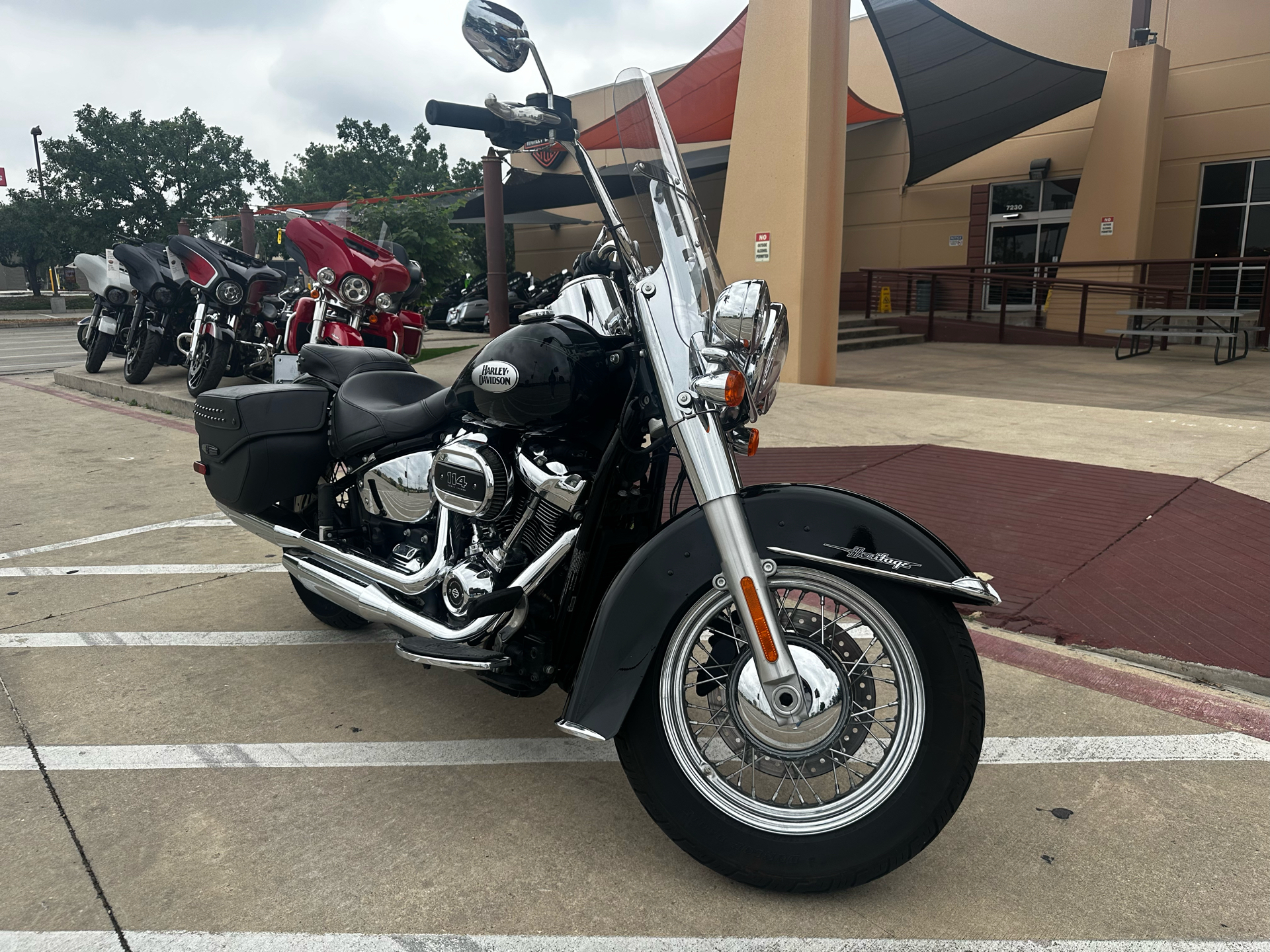 2023 Harley-Davidson Heritage Classic 114 in San Antonio, Texas - Photo 4