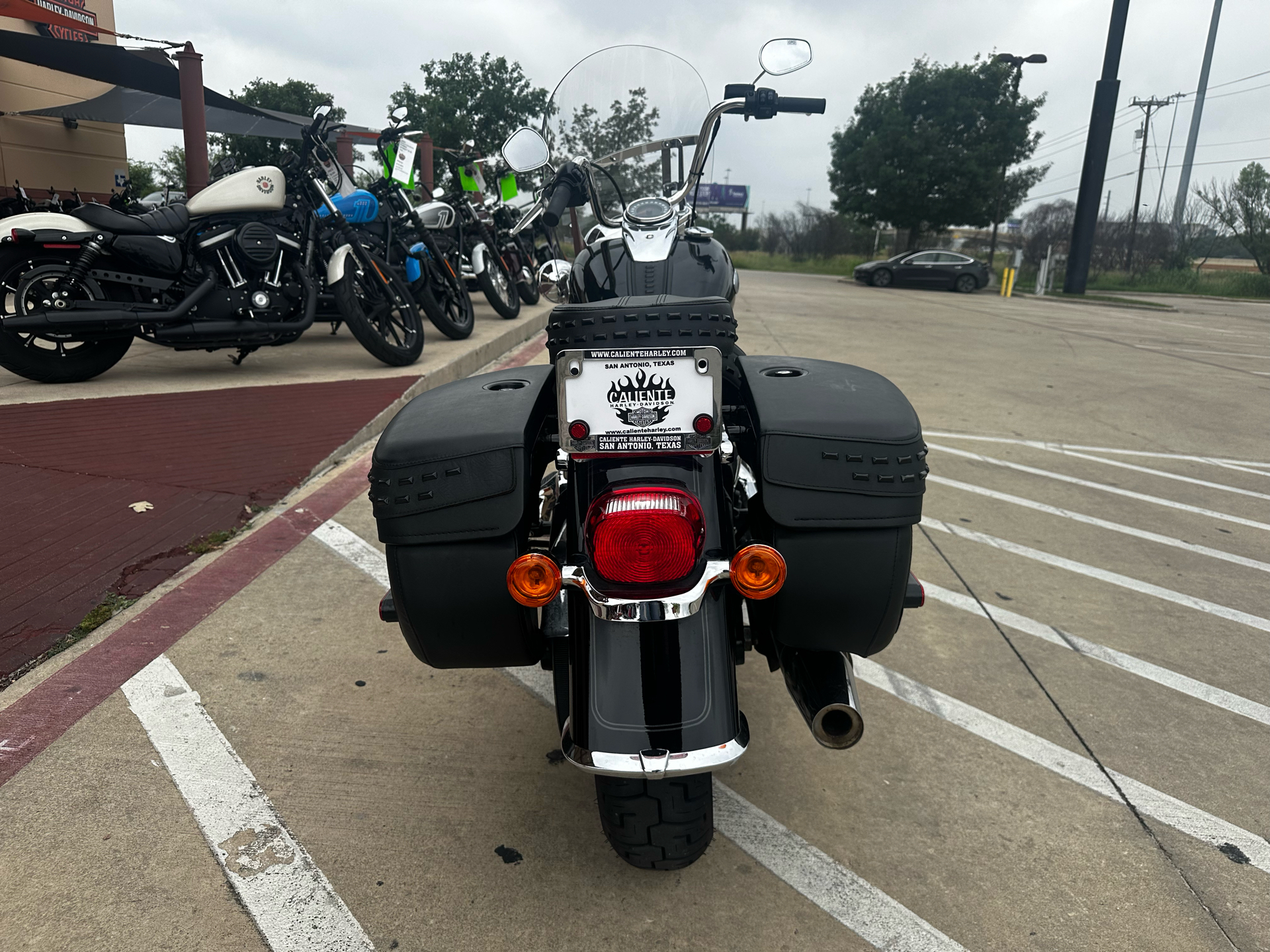 2023 Harley-Davidson Heritage Classic 114 in San Antonio, Texas - Photo 9