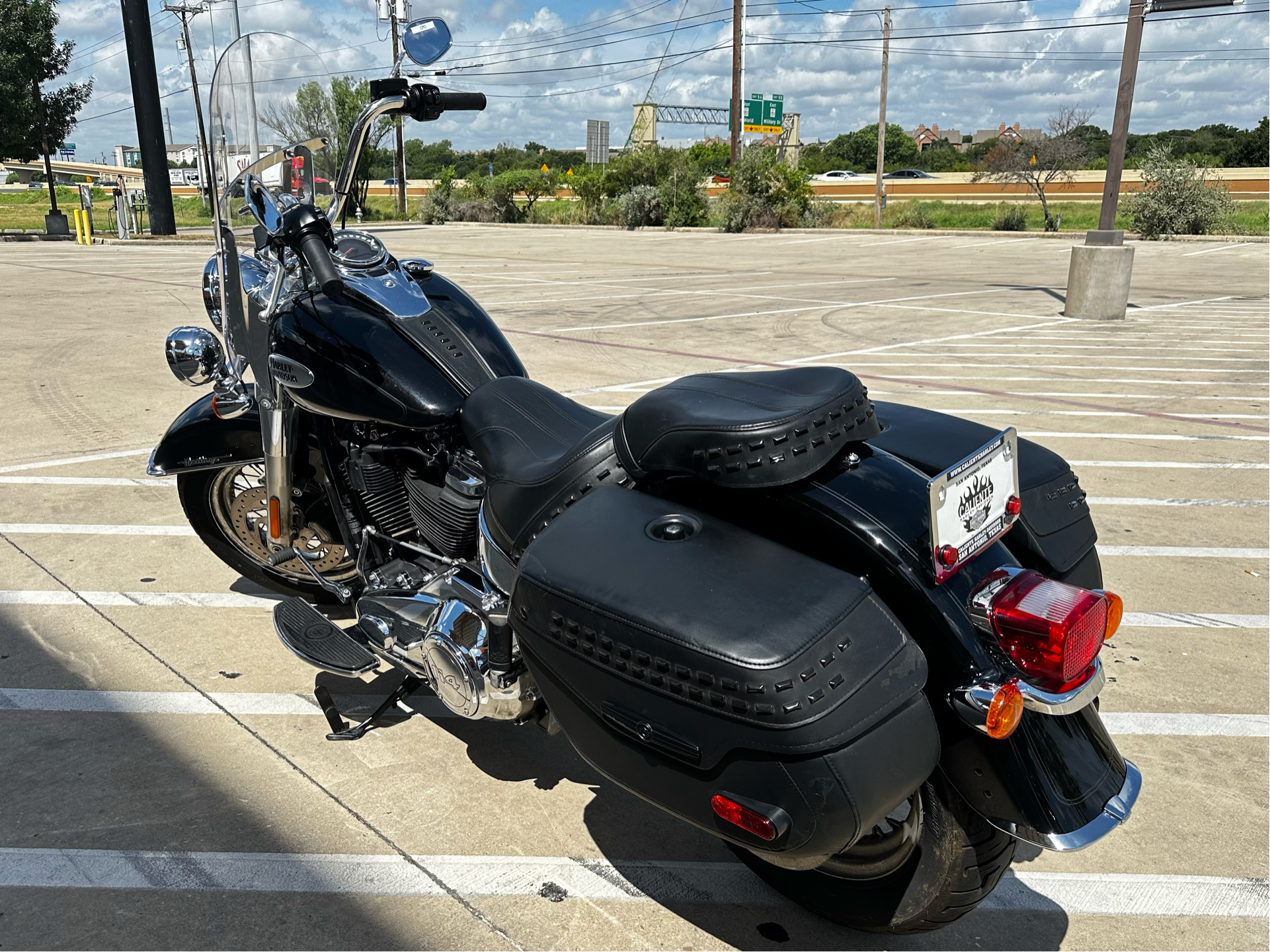 2023 Harley-Davidson Heritage Classic 114 in San Antonio, Texas - Photo 6