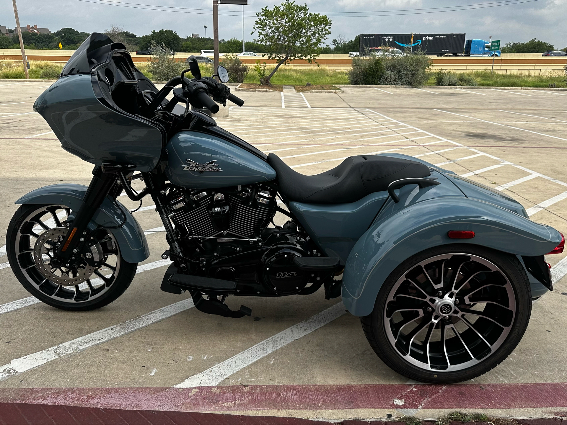 2024 Harley-Davidson Road Glide® 3 in San Antonio, Texas - Photo 3