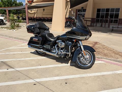2013 Harley-Davidson Road Glide® Ultra in San Antonio, Texas - Photo 2