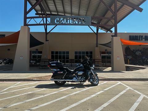 2018 Harley-Davidson Ultra Limited in San Antonio, Texas - Photo 1