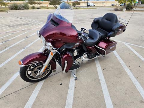 2015 Harley-Davidson Electra Glide® Ultra Classic® in San Antonio, Texas - Photo 4