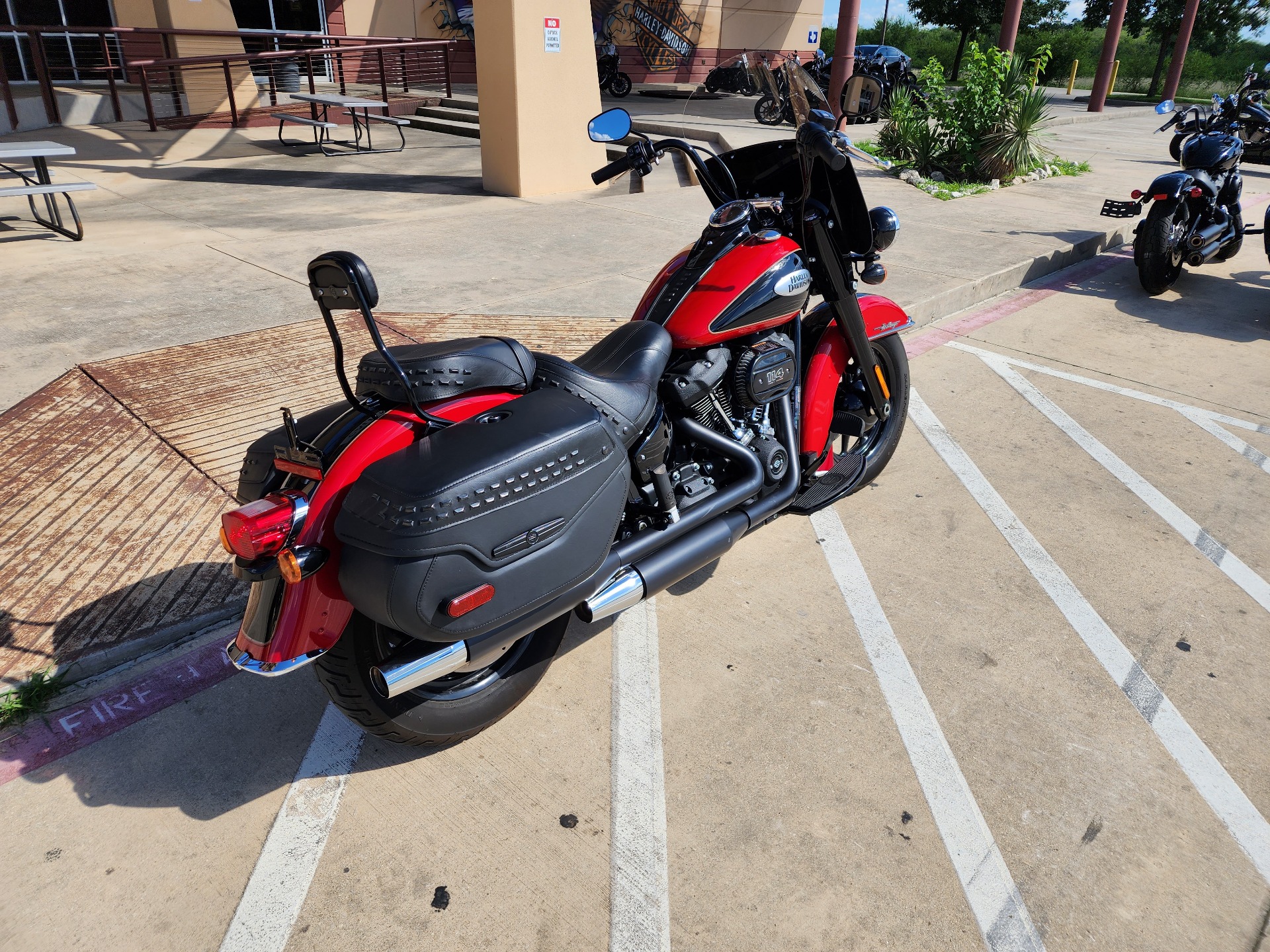 2022 Harley-Davidson Heritage Classic 114 in San Antonio, Texas - Photo 8