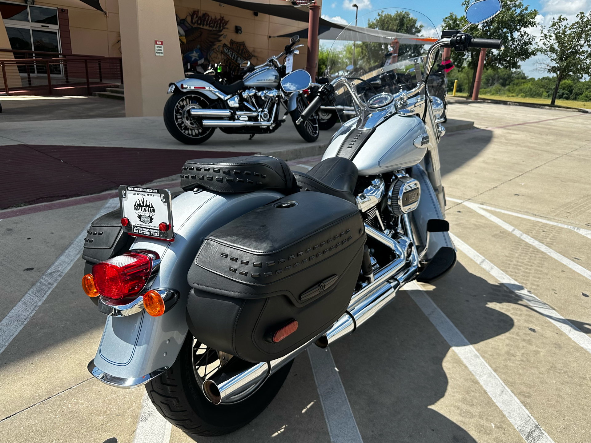 2023 Harley-Davidson Heritage Classic 114 in San Antonio, Texas - Photo 8