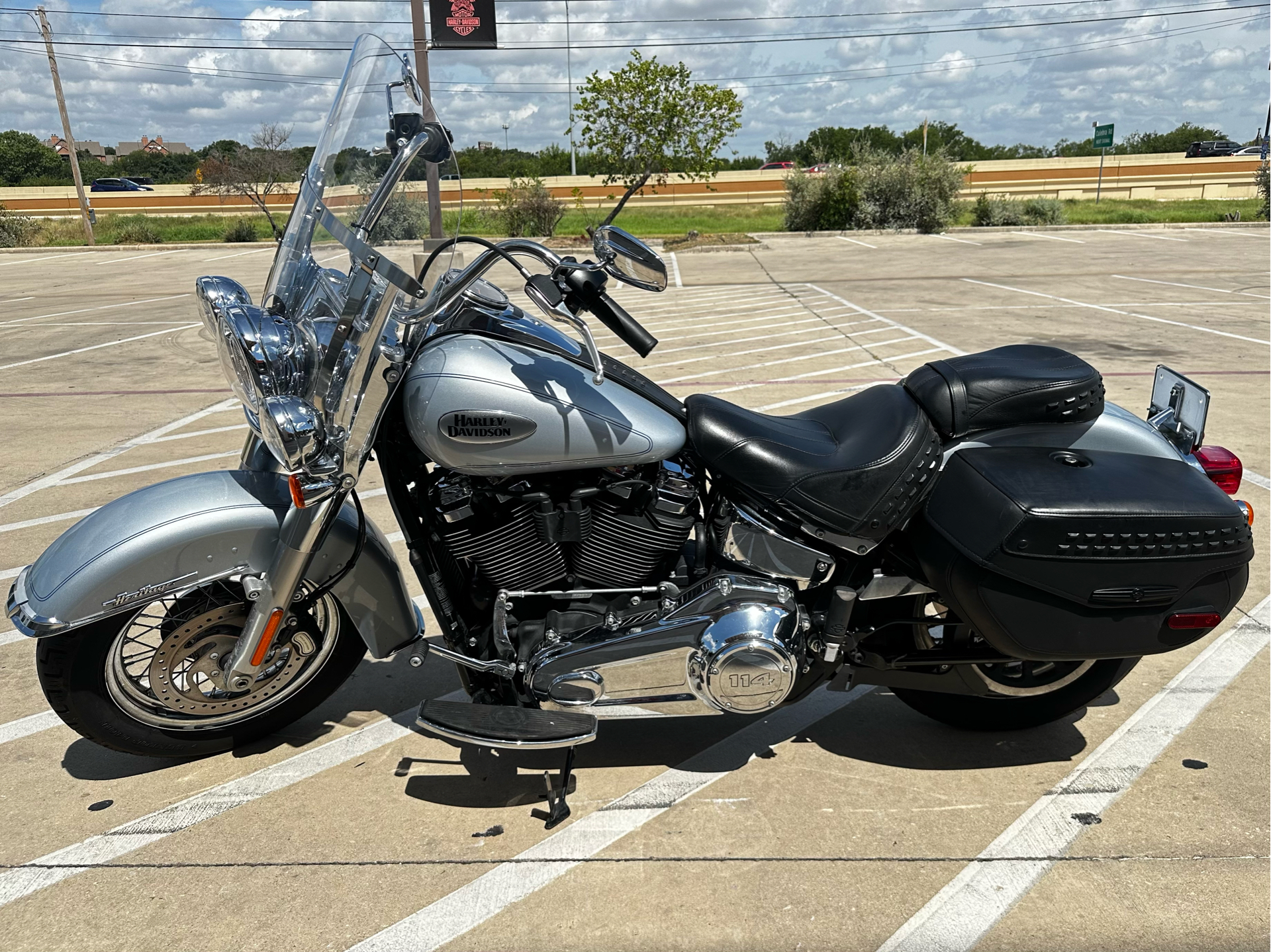 2023 Harley-Davidson Heritage Classic 114 in San Antonio, Texas - Photo 5