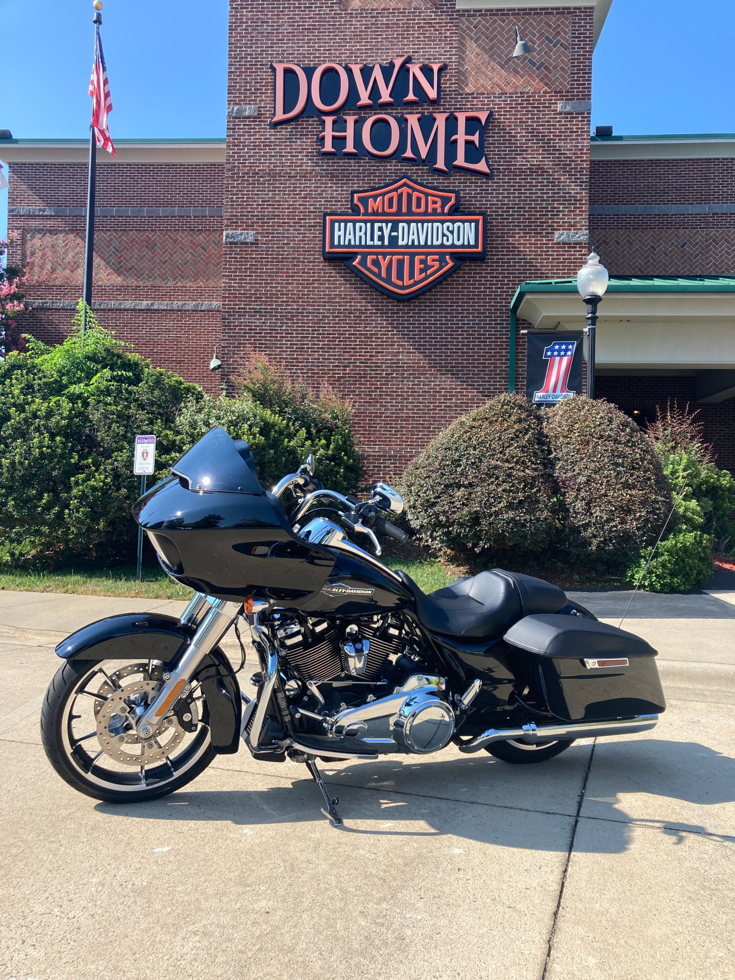 2021 Harley-Davidson Road Glide® in Burlington, North Carolina - Photo 4