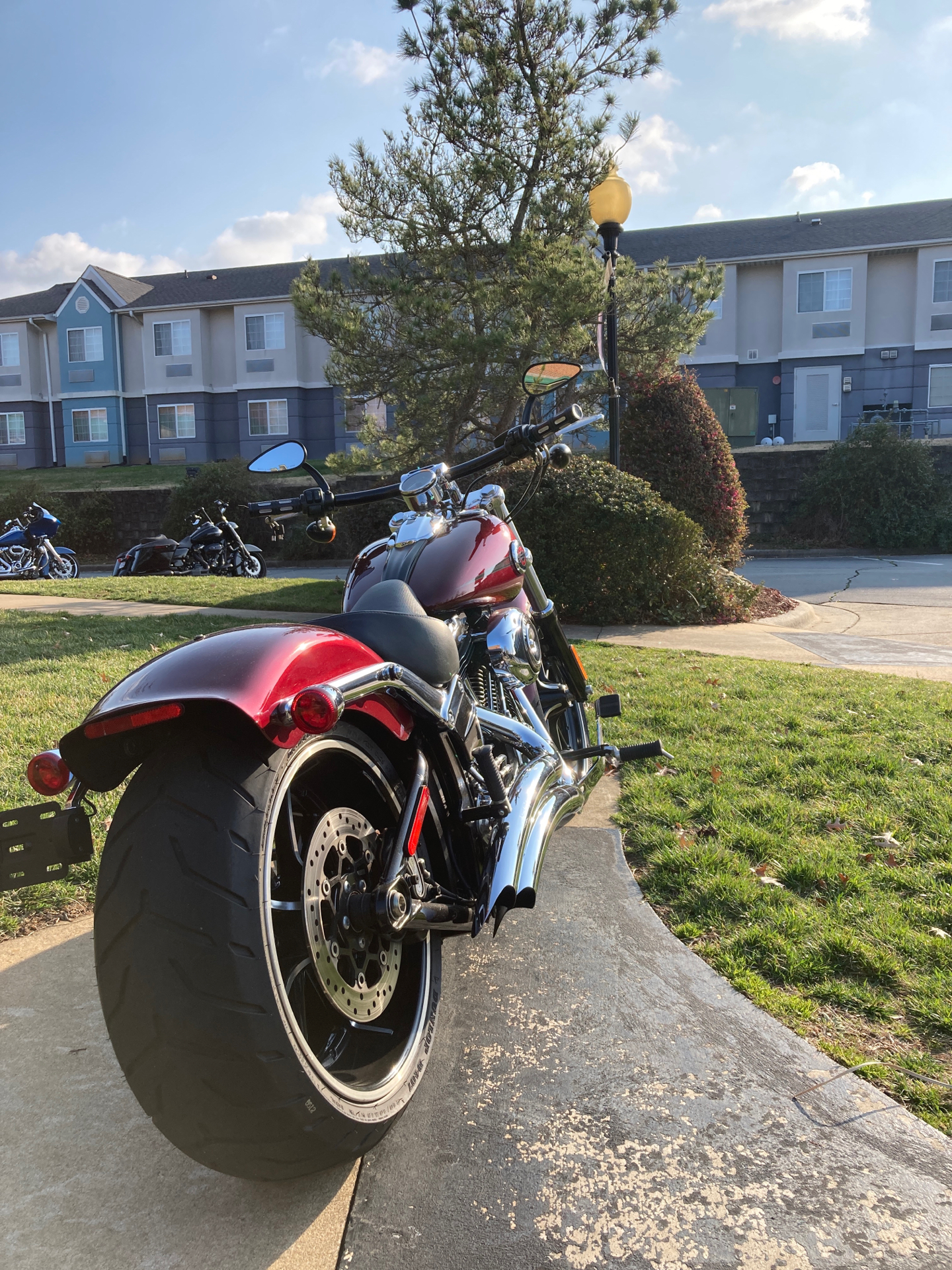2015 Harley-Davidson Breakout® in Burlington, North Carolina - Photo 2