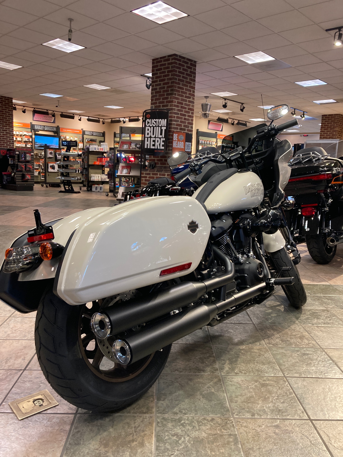 2023 Harley-Davidson Low Rider® ST in Burlington, North Carolina - Photo 5