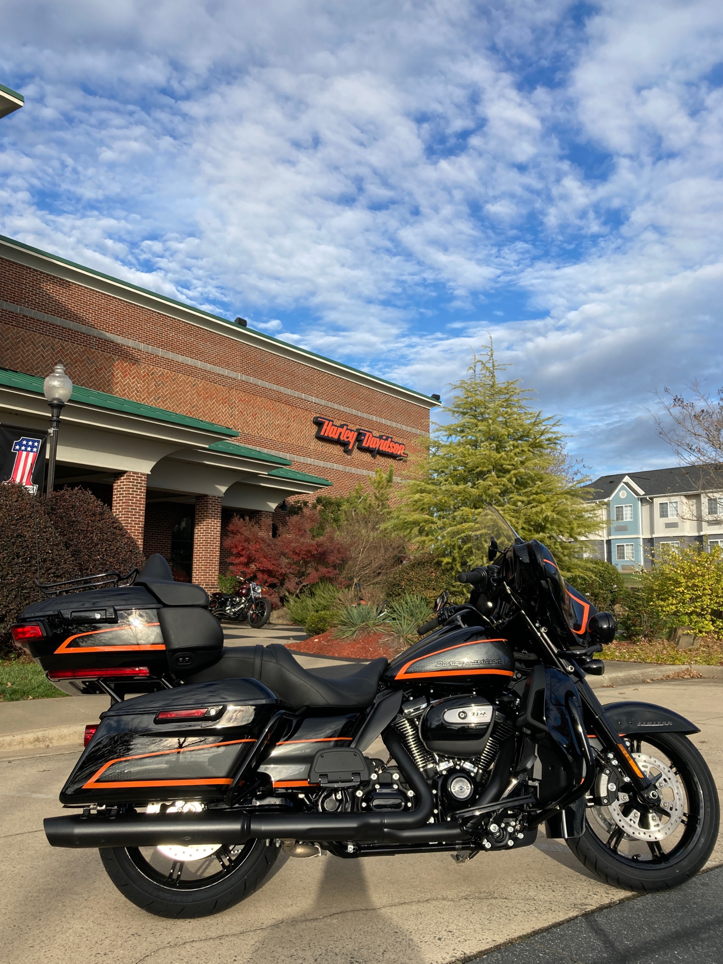 2022 Harley-Davidson Ultra Limited in Burlington, North Carolina - Photo 5