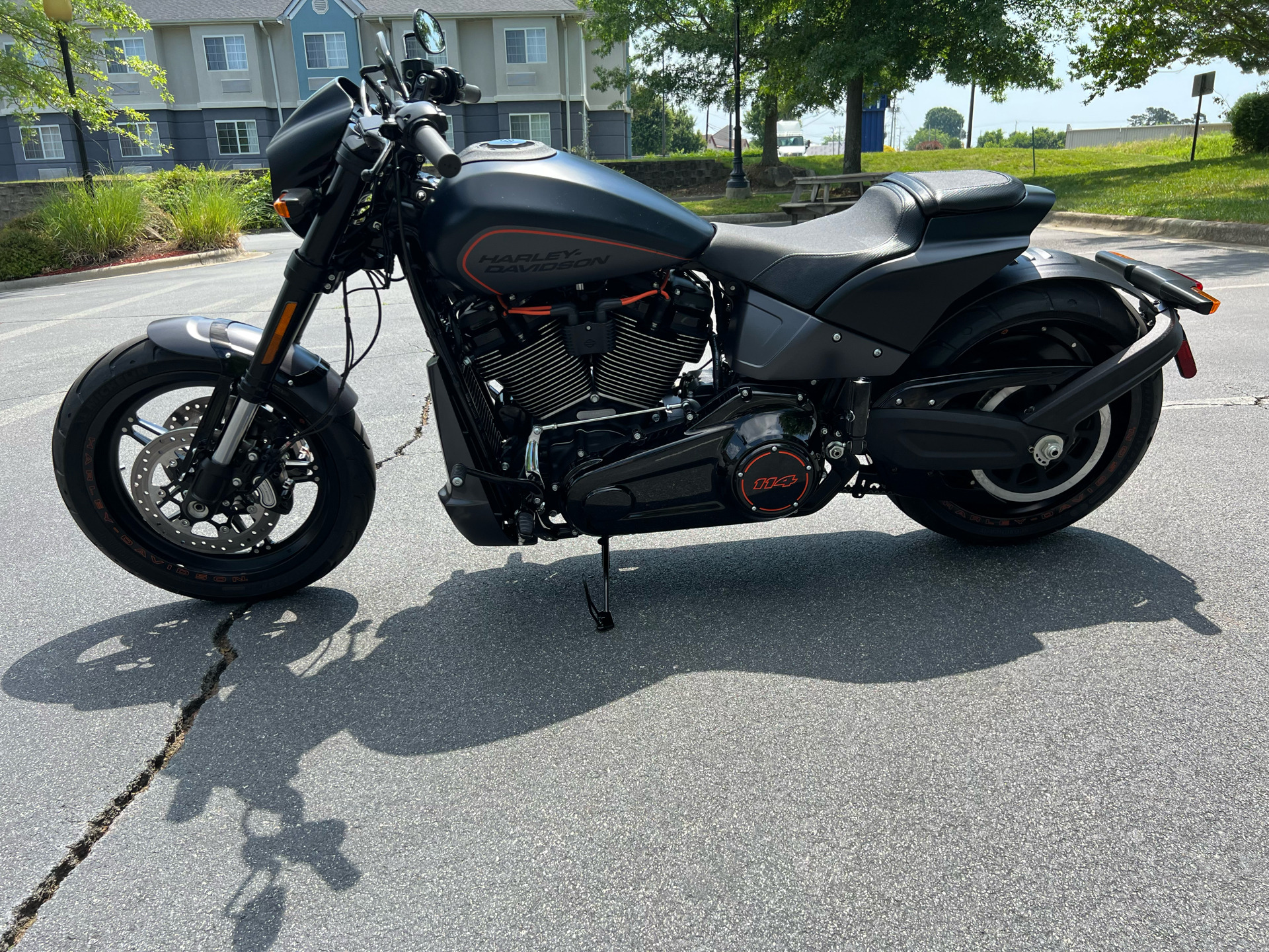 2019 Harley-Davidson FXDR™ 114 in Burlington, North Carolina - Photo 6