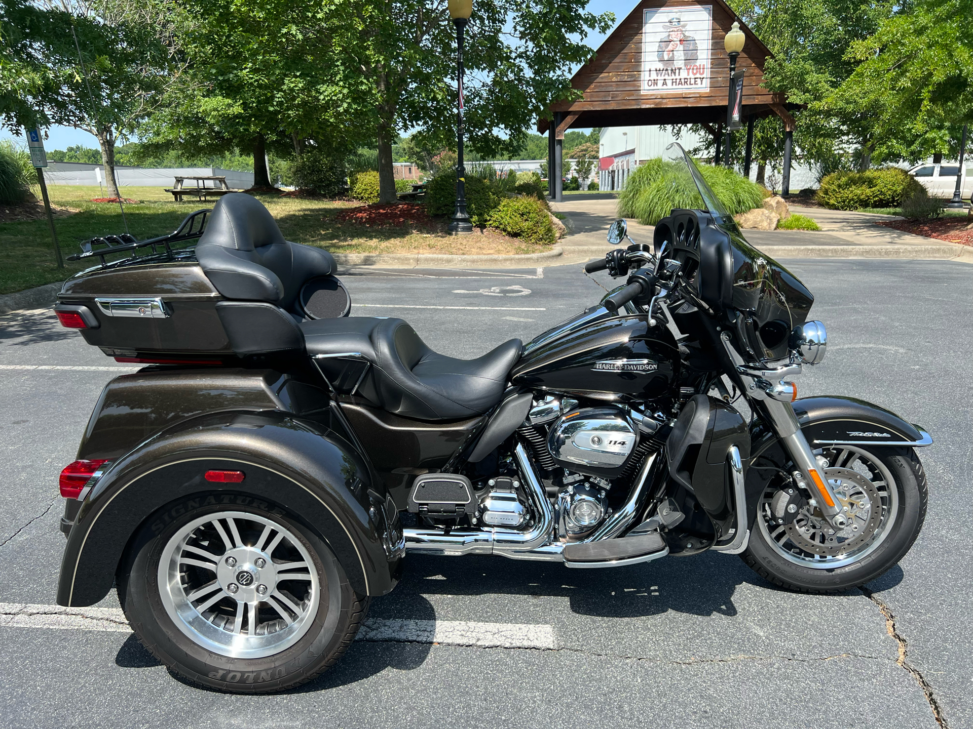 2020 Harley-Davidson Tri Glide® Ultra in Burlington, North Carolina - Photo 1