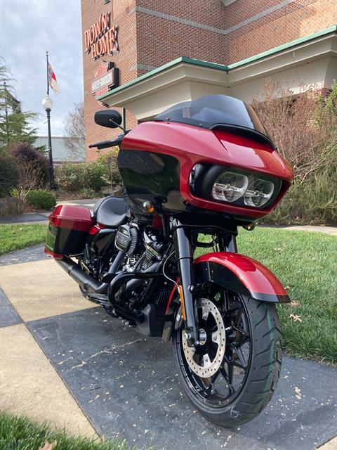 2021 Harley-Davidson Road Glide® Special in Burlington, North Carolina - Photo 2