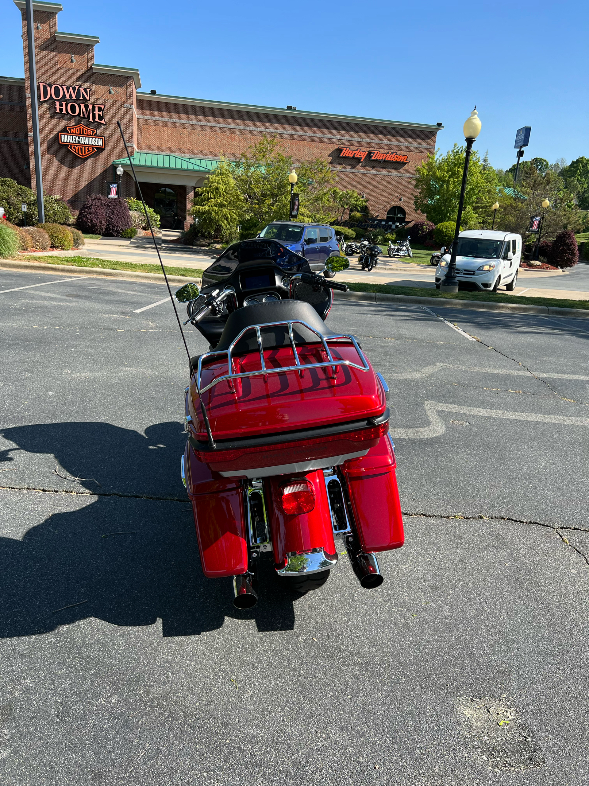 2019 Harley-Davidson Road Glide® Ultra in Burlington, North Carolina - Photo 7