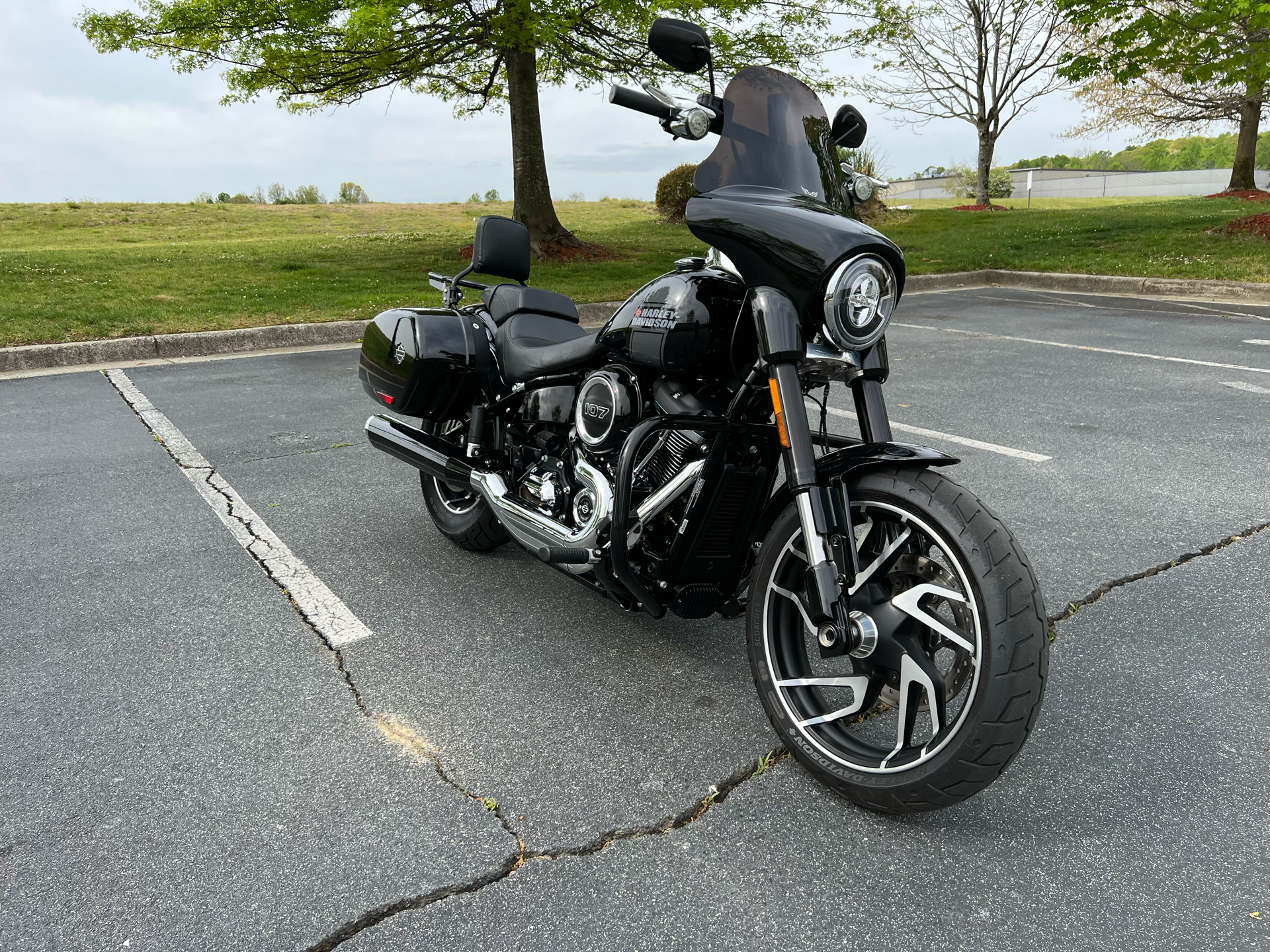 2021 Harley-Davidson Sport Glide® in Burlington, North Carolina - Photo 3