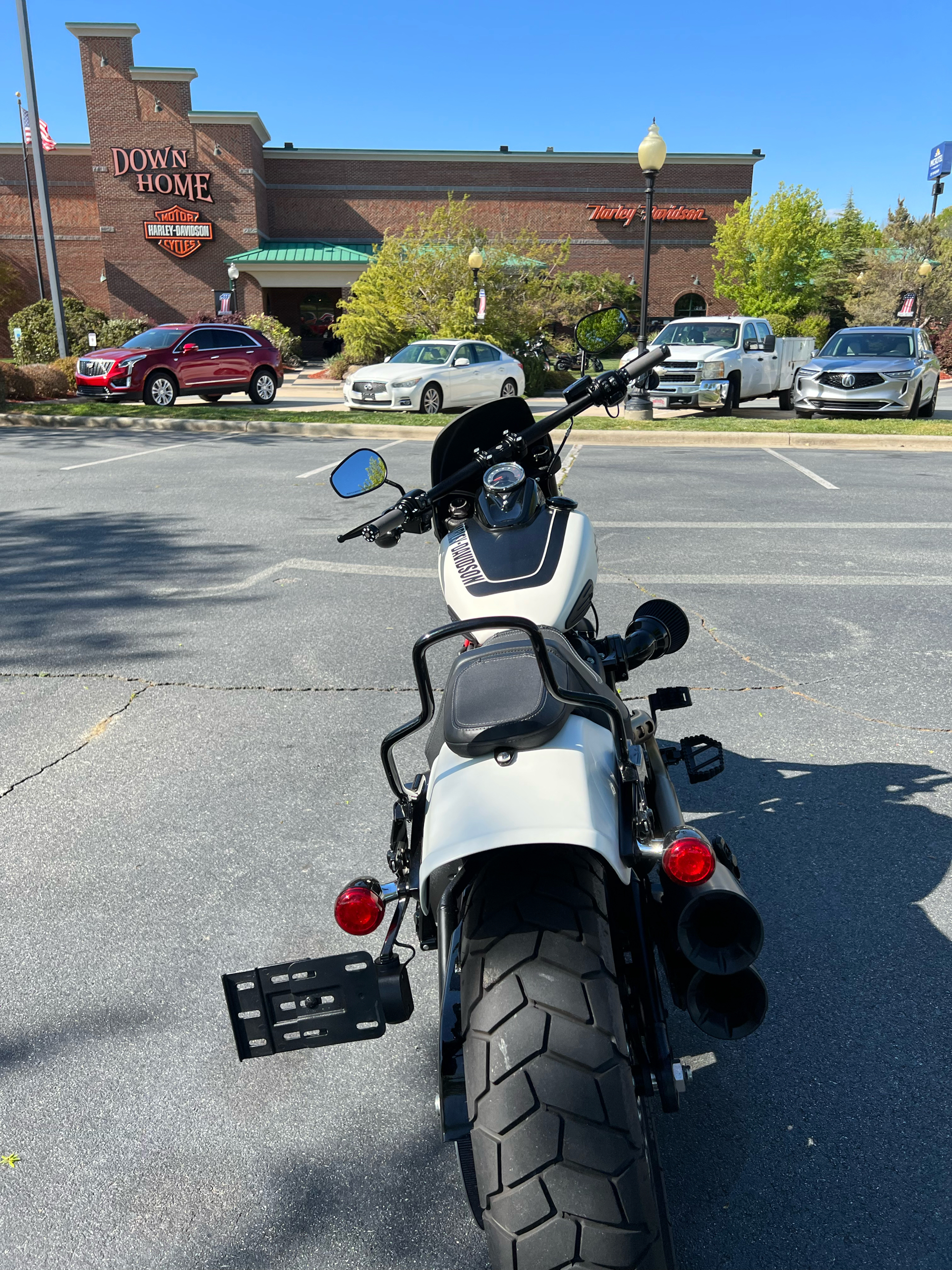 2018 Harley-Davidson Fat Bob® 107 in Burlington, North Carolina - Photo 6