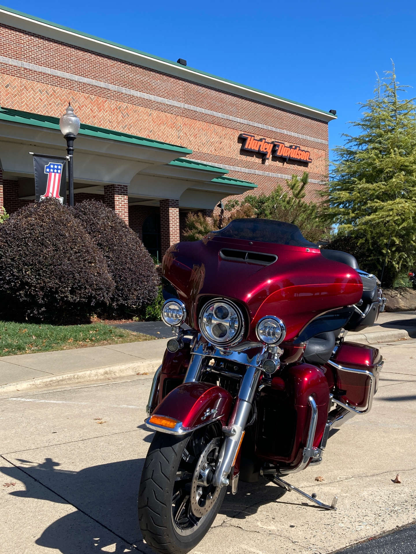 2017 Harley-Davidson Ultra Limited in Burlington, North Carolina - Photo 4