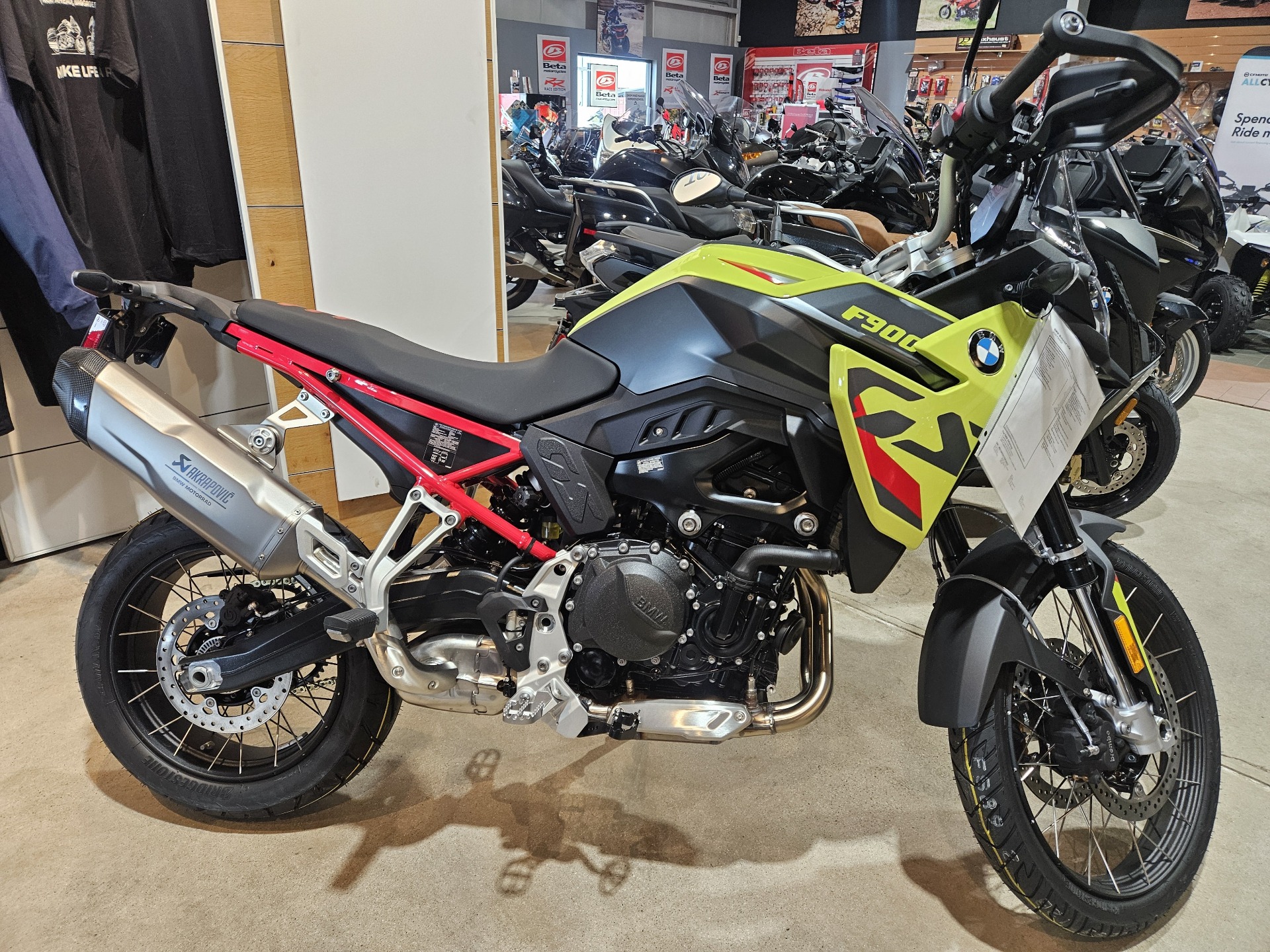 2024 BMW F 900 GS in Sioux City, Iowa - Photo 2