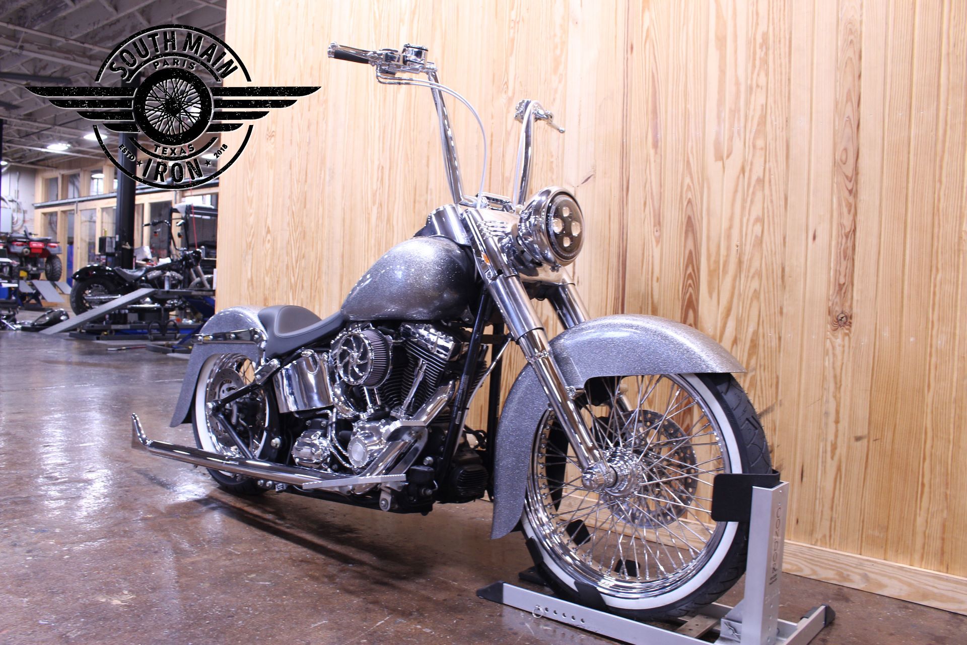 2011 Harley-Davidson Heritage Softail® Classic in Paris, Texas - Photo 5
