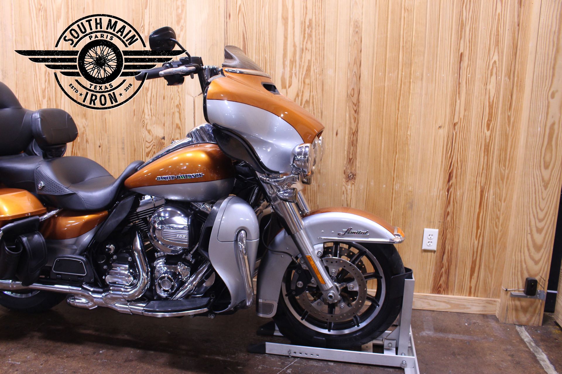 2014 Harley-Davidson Ultra Limited in Paris, Texas - Photo 2