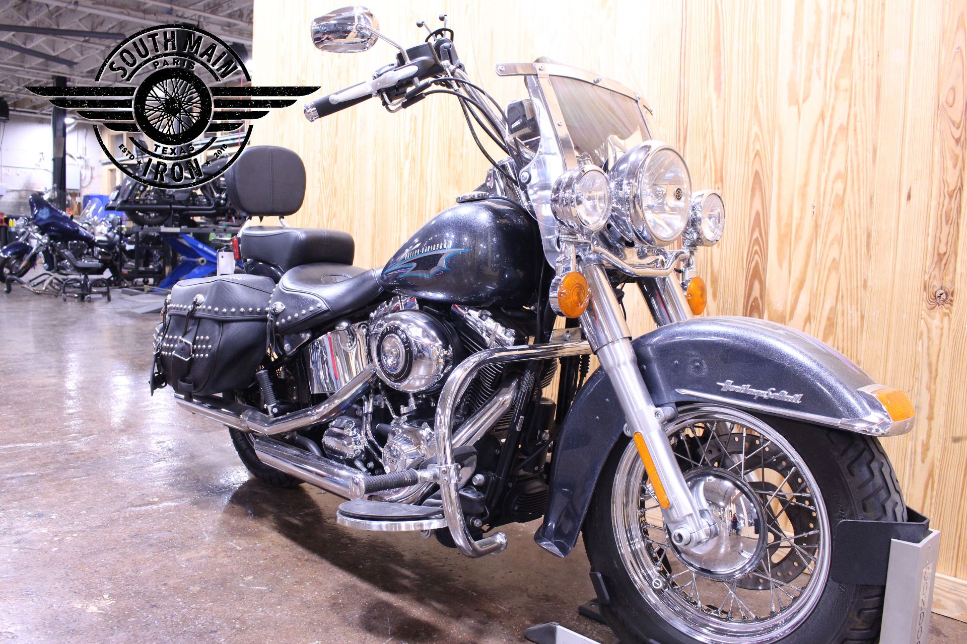 2015 Harley-Davidson Heritage Softail® Classic in Paris, Texas - Photo 4