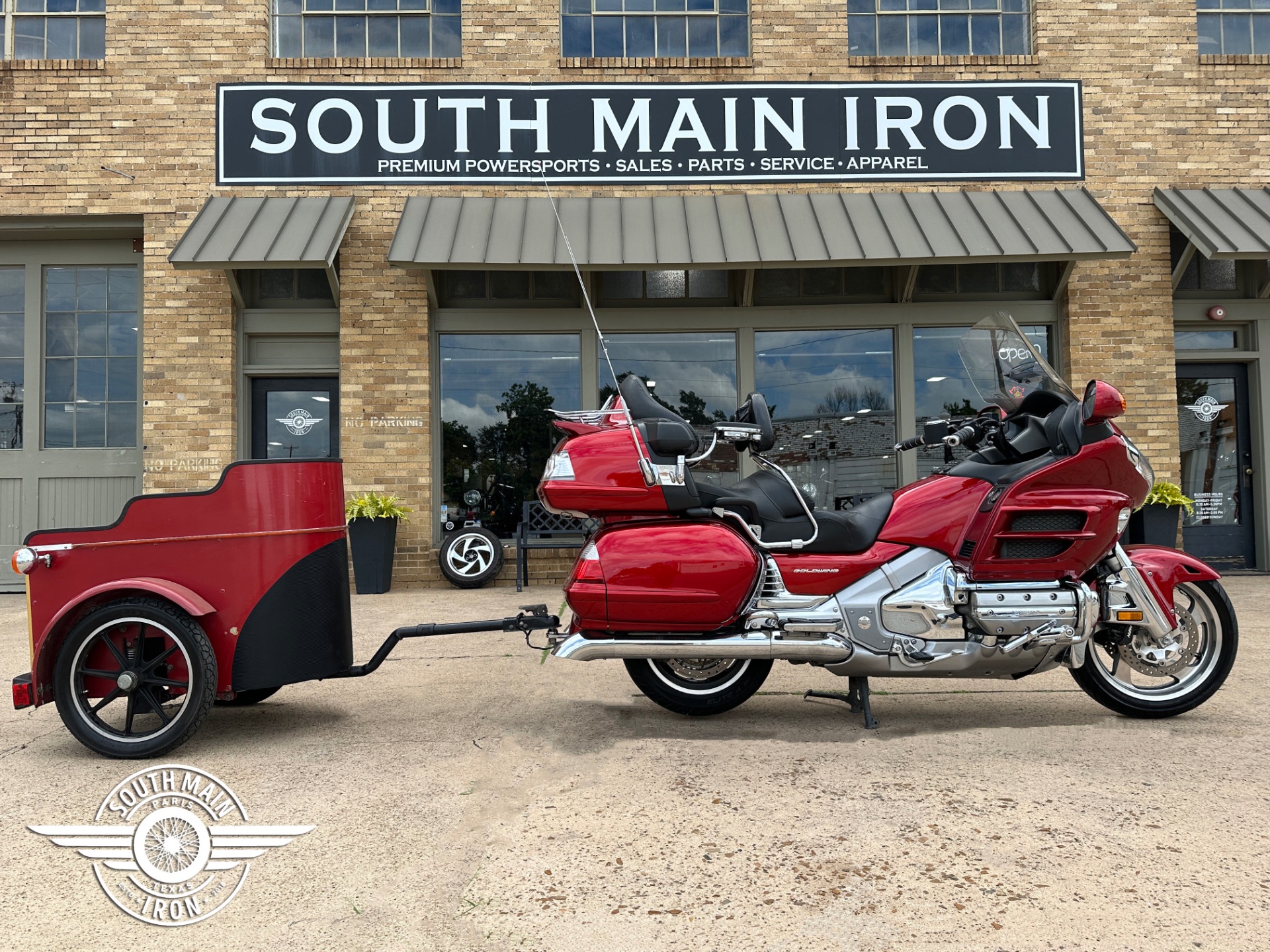 2008 Honda Gold Wing® Premium Audio in Paris, Texas - Photo 1