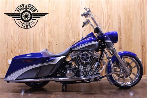 2007 Harley-Davidson CVO™ Screamin' Eagle® Road King® in Paris, Texas - Photo 1