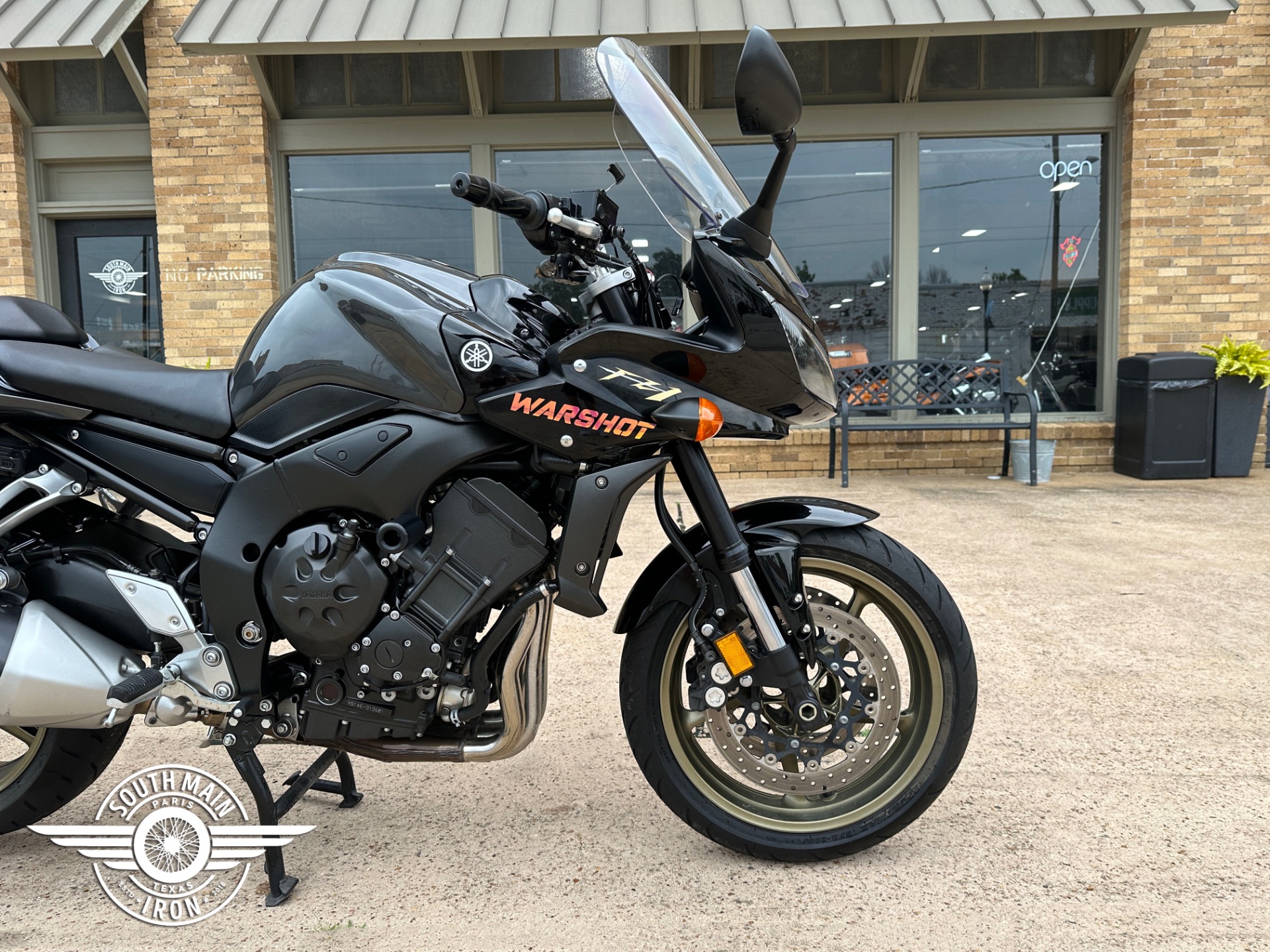 2009 Yamaha FZ1 in Paris, Texas - Photo 2