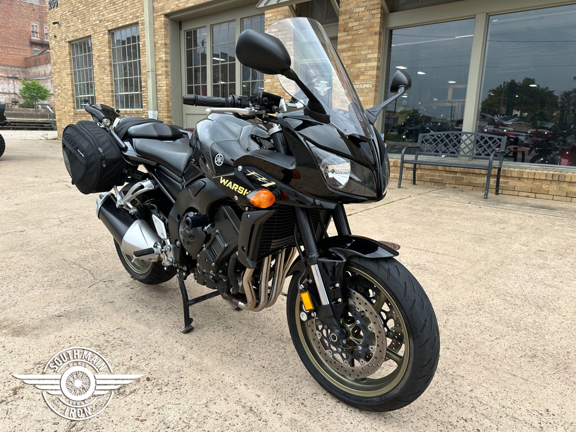 2009 Yamaha FZ1 in Paris, Texas - Photo 3